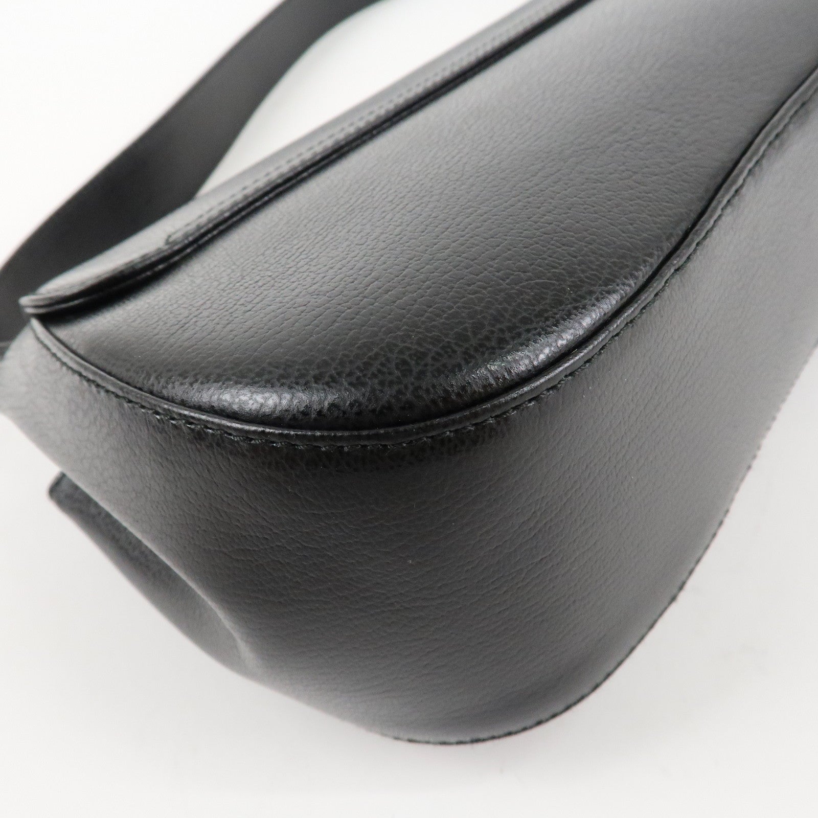 Ferragamo Ganchini Leather Shoulder Bag Hand Bag Black Used