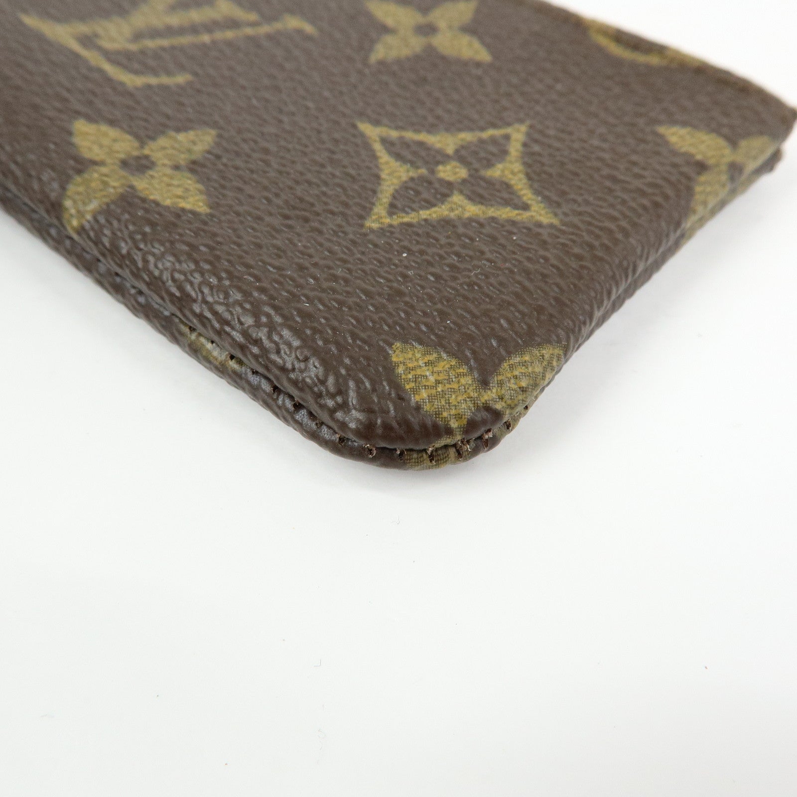 Louis Vuitton Monogram Pochette Cles Coin Case Key Case M62650