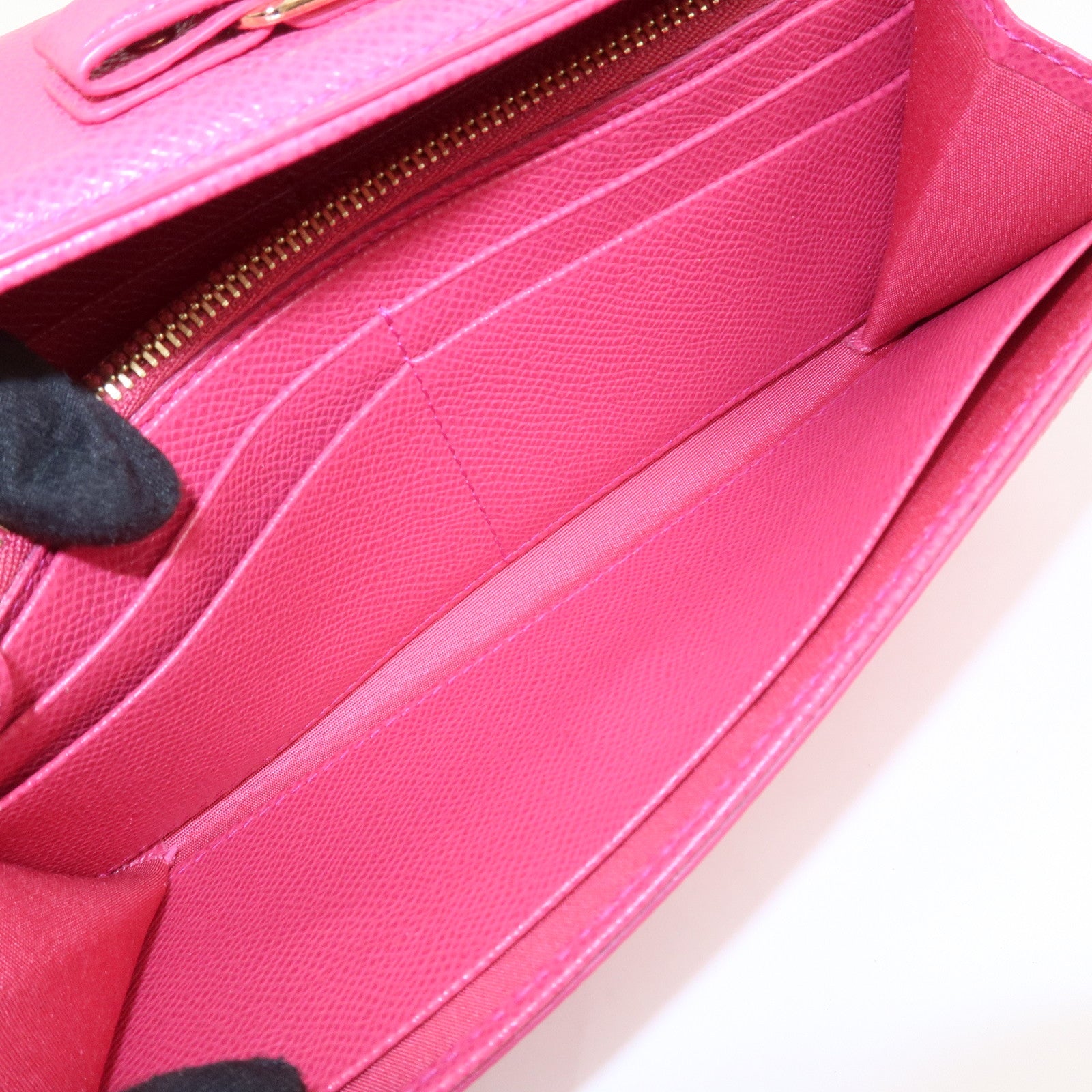 Ferragamo Vara Ribbon Logo Leather Long Wallet Pink