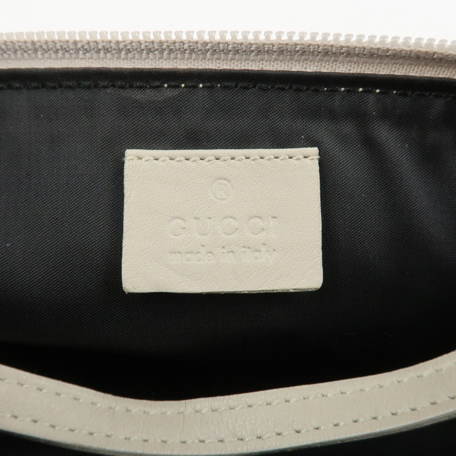 GUCCI Boat Bag Leather Pouch Hand Bag Ivory 039・1103