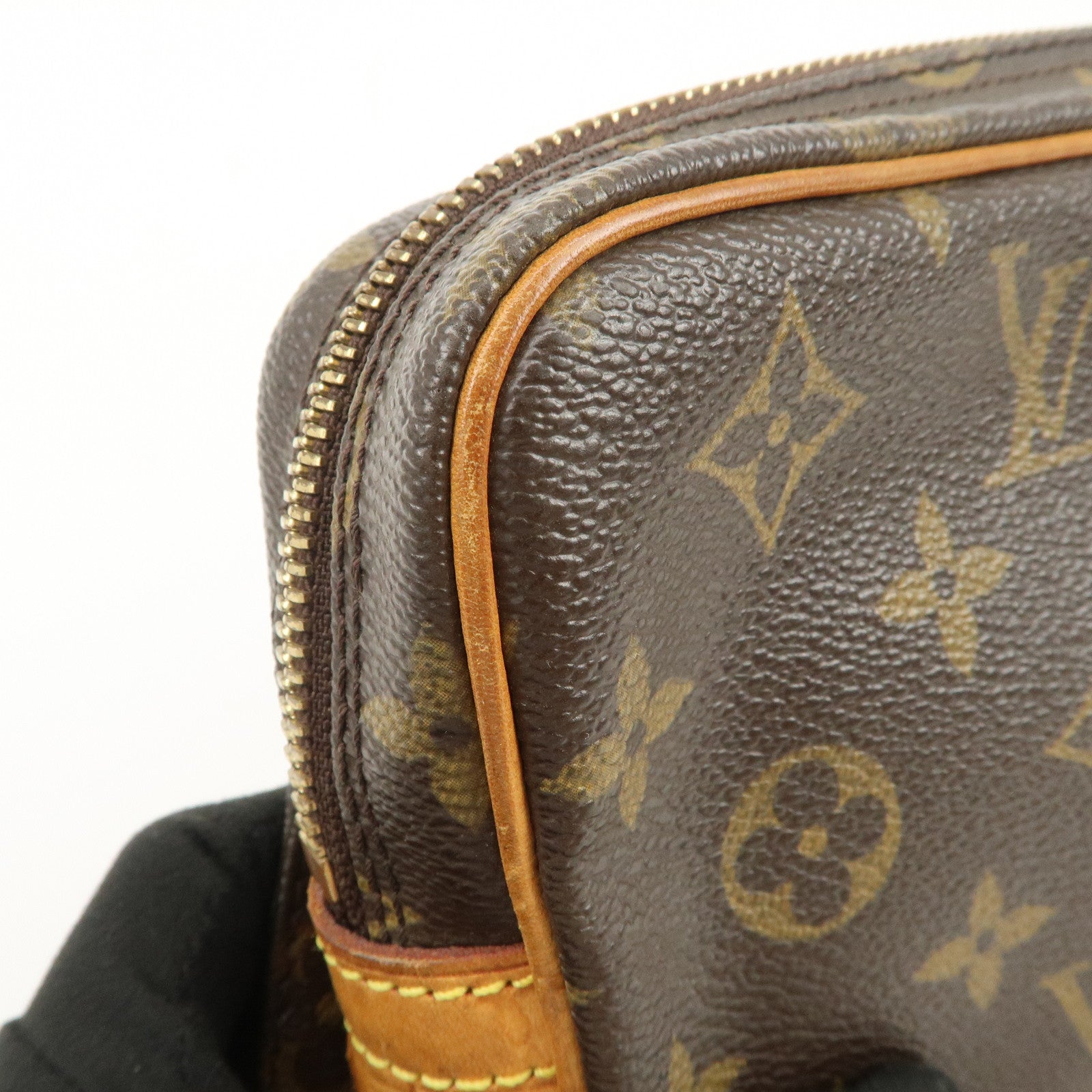 Louis Vuitton Monogram Monogram Canvas Monogram M51828