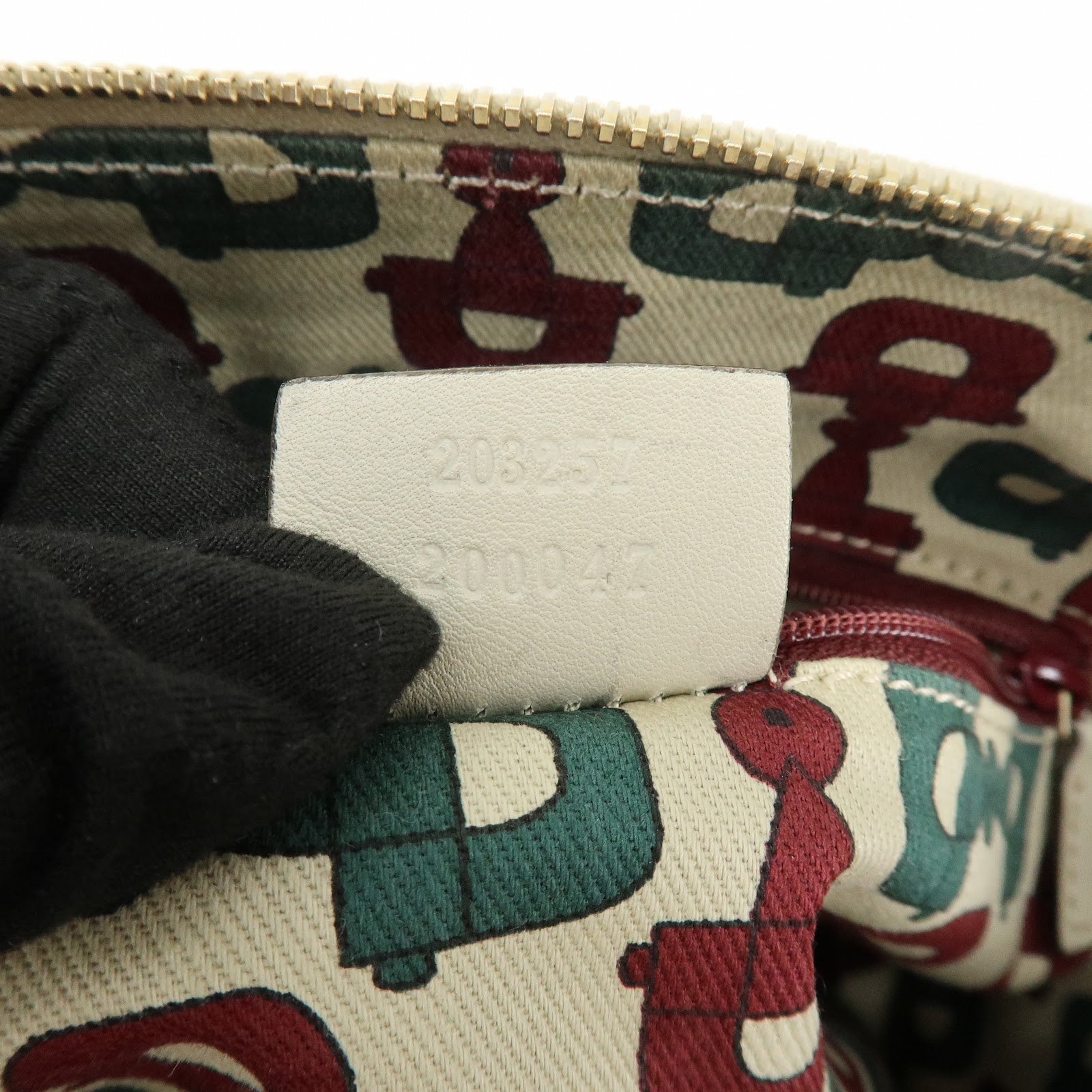 Gucci Abbey Guccissima Leather Shoulder Crossbody Bag Ivory 203257
