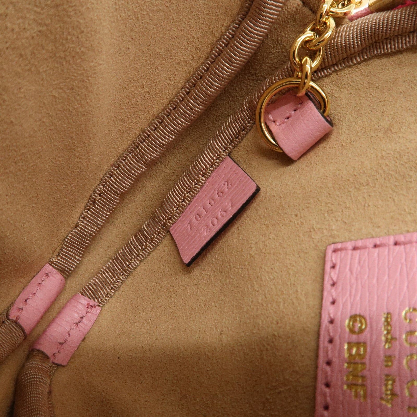 GUCCI Bananya Collaboration Leather Heart Coin Case Pink 701062 Used