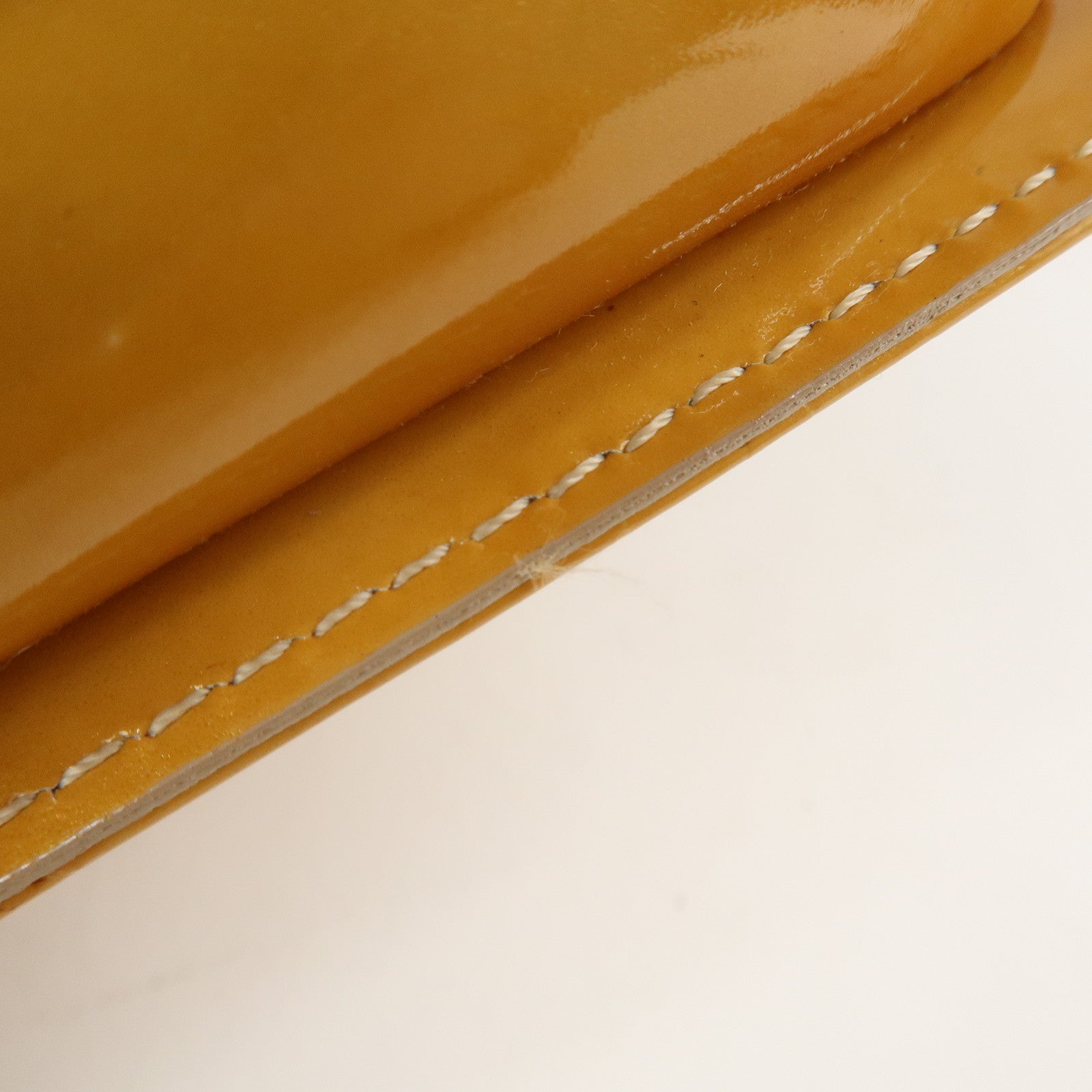 Louis Vuitton Monogram Vernis Lexington Accessoires Pouch M91010