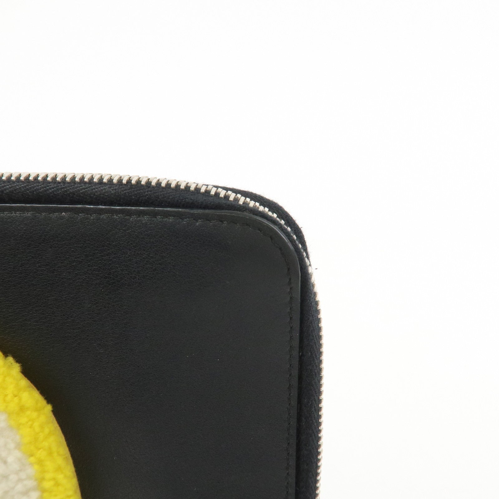 FENDI Leather Wool Apple Motif Clutch Bag Pouch Black 8M0363
