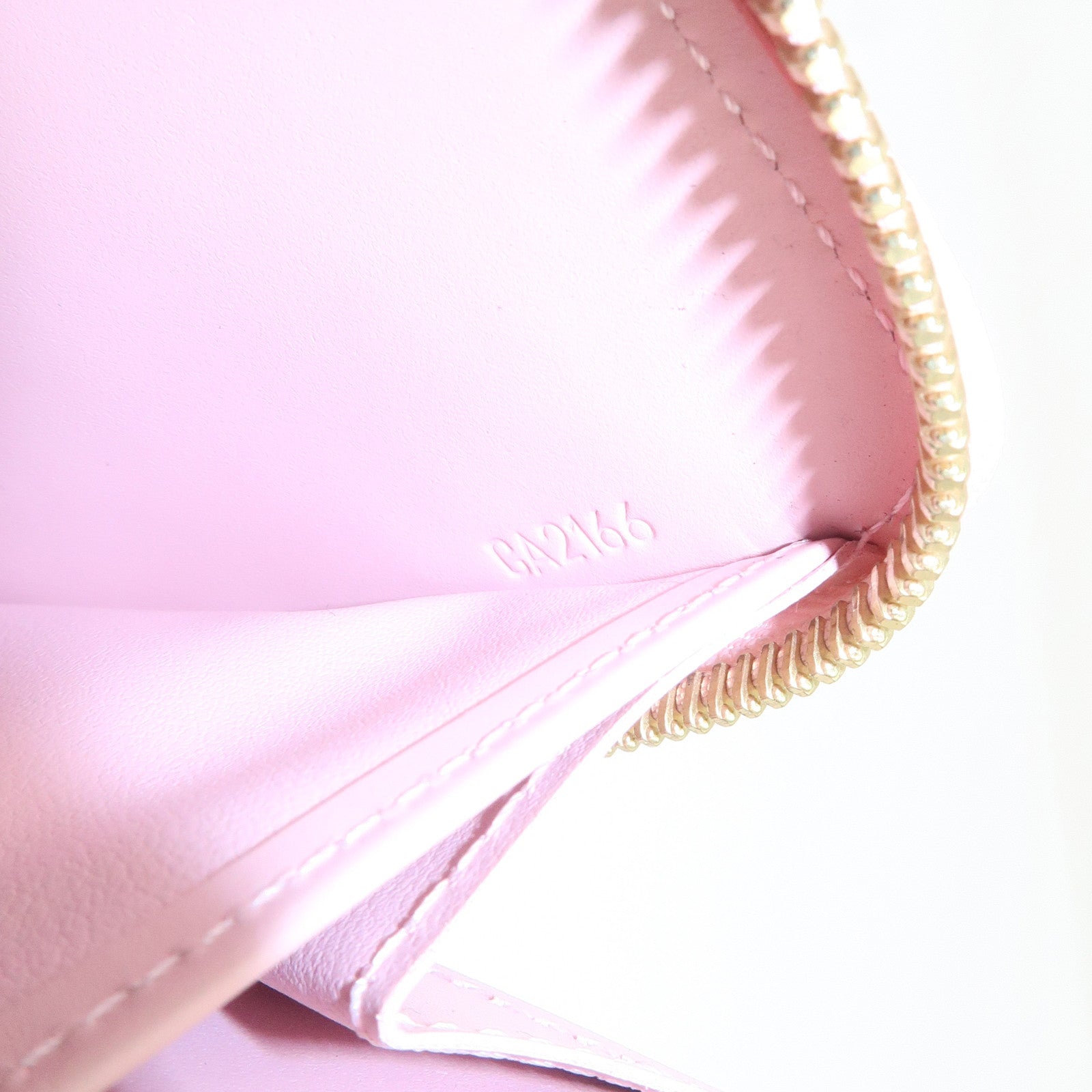 Louis Vuitton Monogram Vernis Zippy Wallet Long Wallet Pink M90419