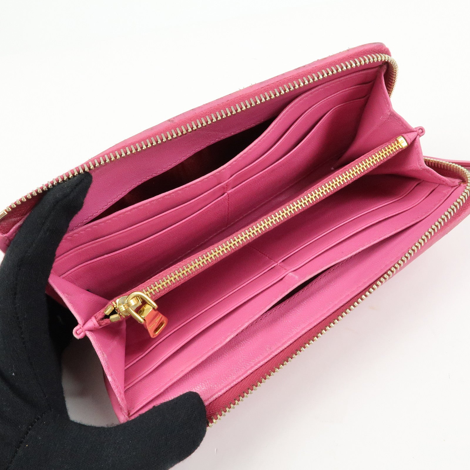 MIU MIU Logo Matelasse Nappa Leather Zippy Long Wallet Pink
