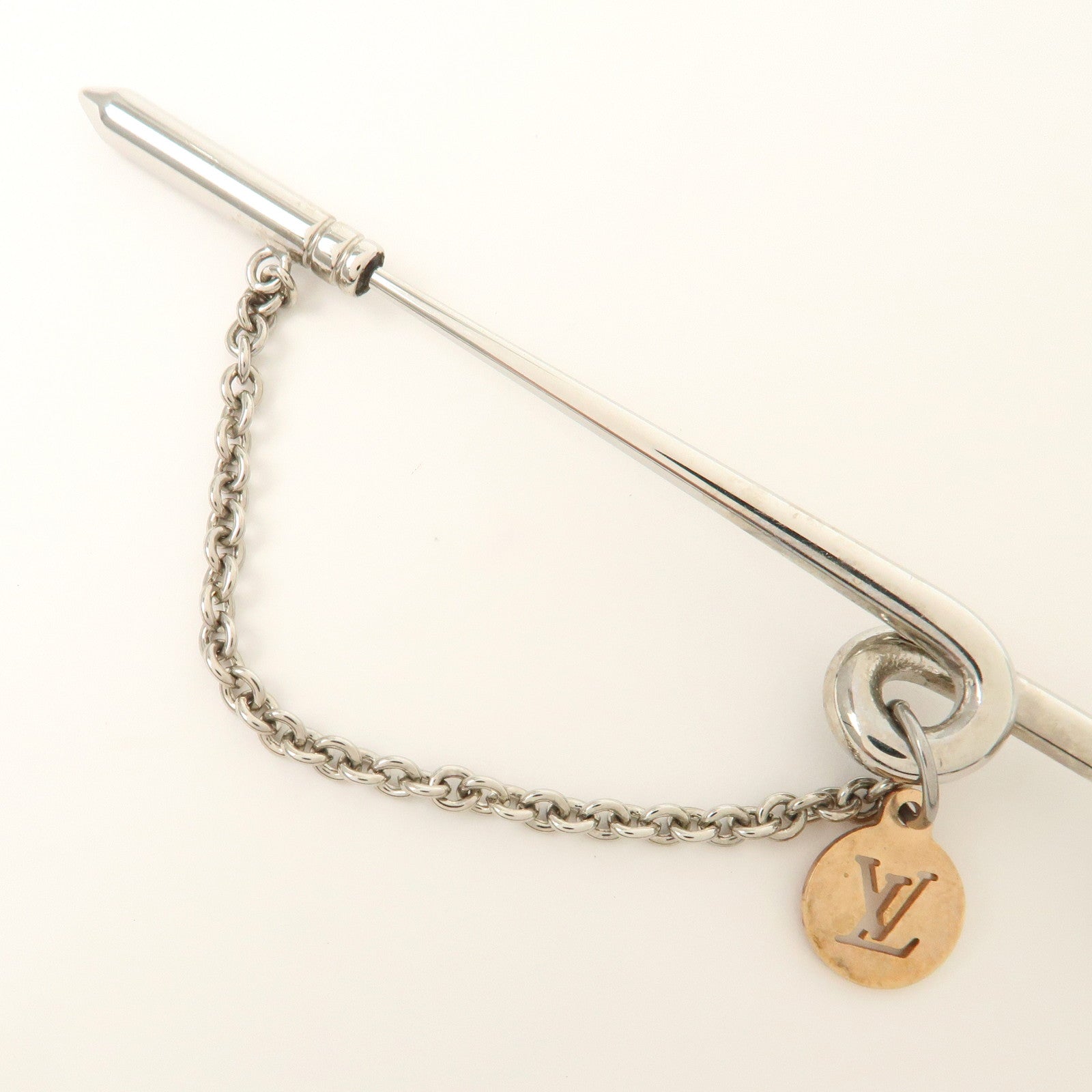 Louis Vuitton Metal Safari Charms Brooch Silver M68109