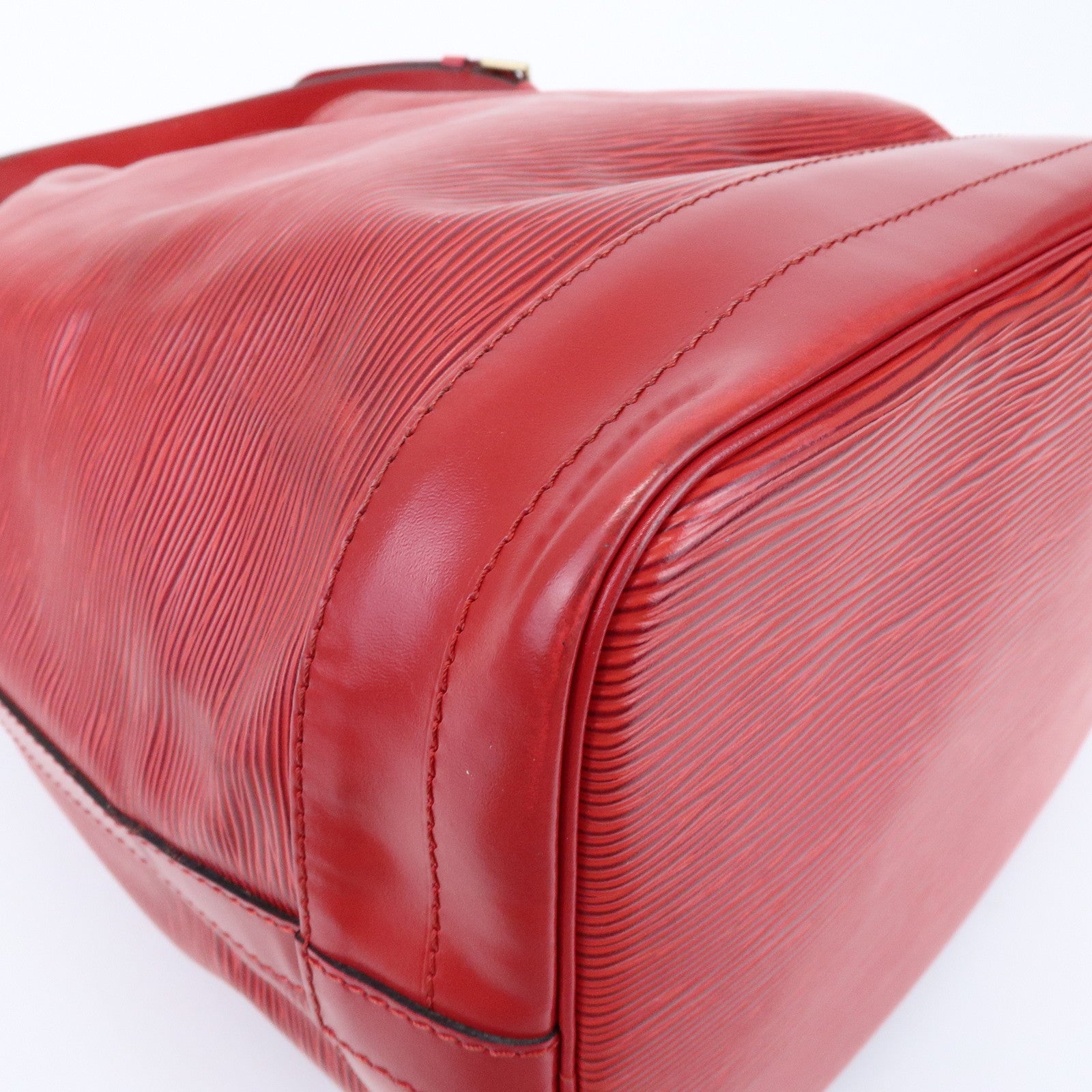 Louis Vuitton Epi Leather Noe Shoulder Bag Castilian Red M59007