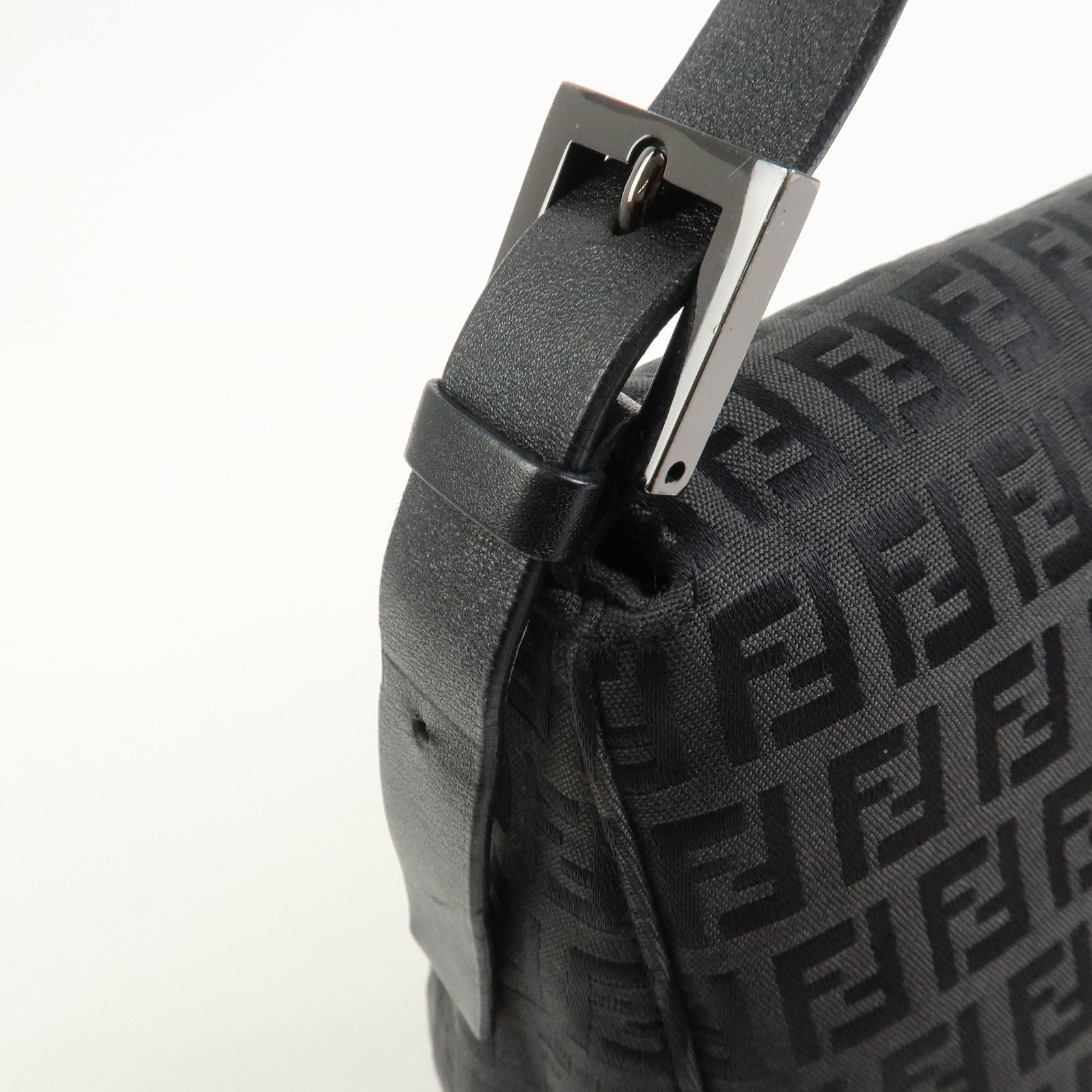 FENDI Mamma Baguette Zucchino Canvas Leather Shoulder Bag 8BR004