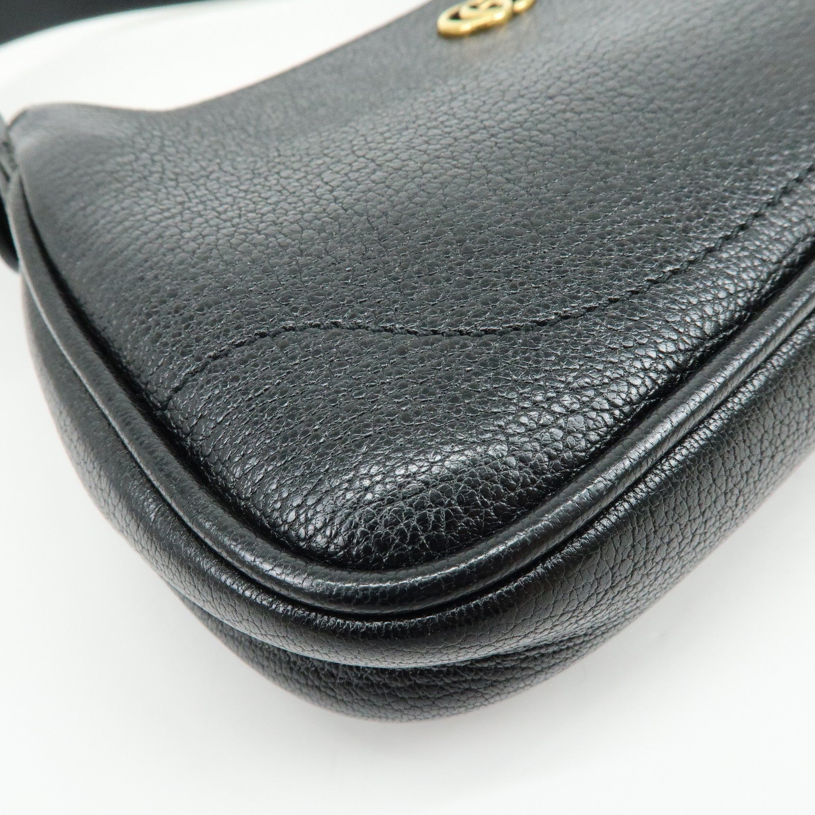 GUCCI GG Marmont Leather Small Hand Bag Black 139076