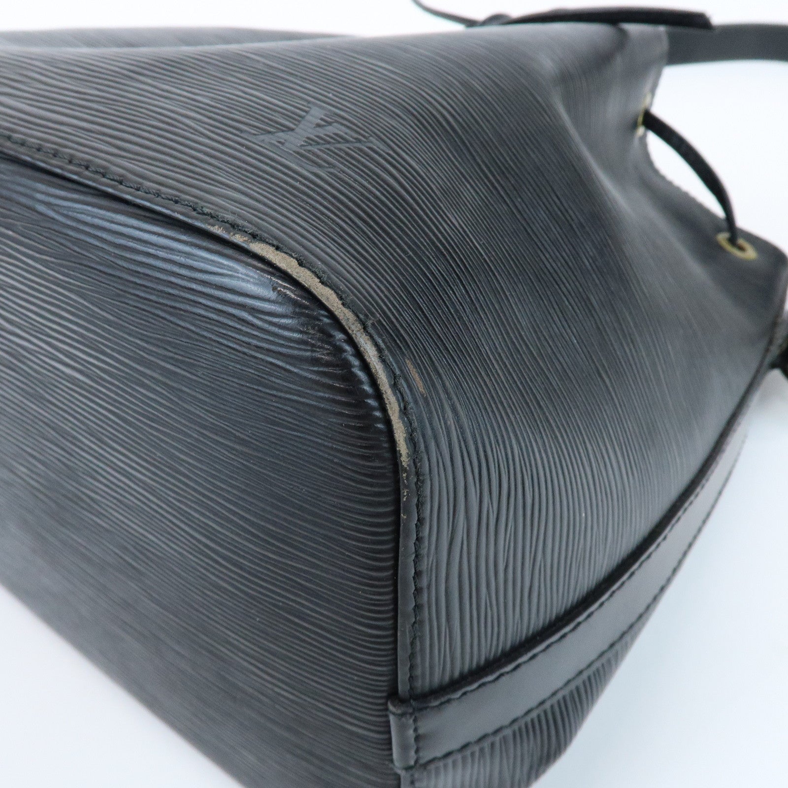 Louis Vuitton Epi Petit Noe Shoulder Bag Noir Black M59012