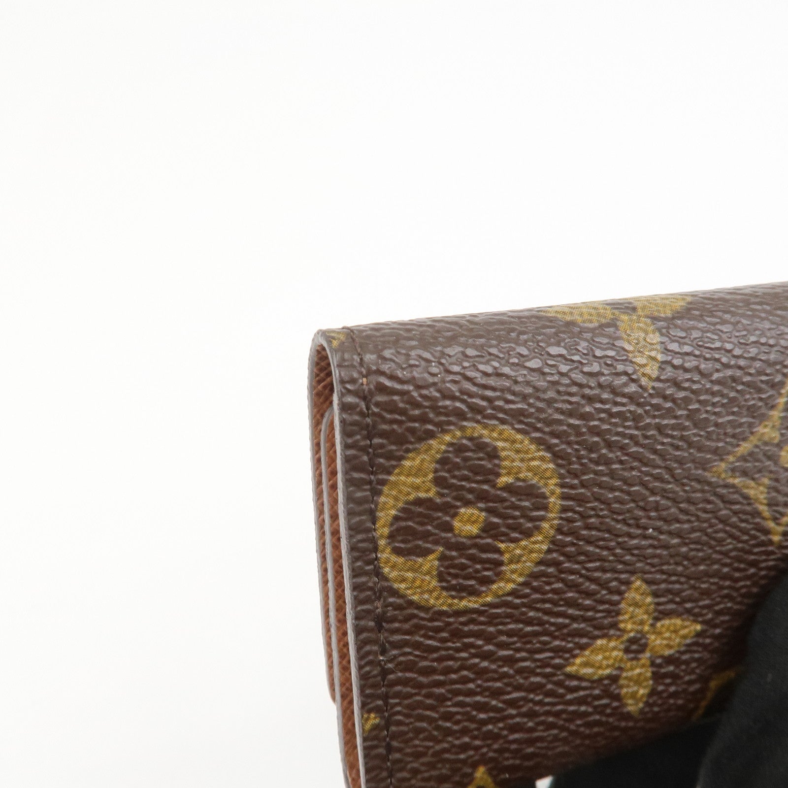 Louis Vuitton Monogram Multicles 4 Key Case Key Holder M6263