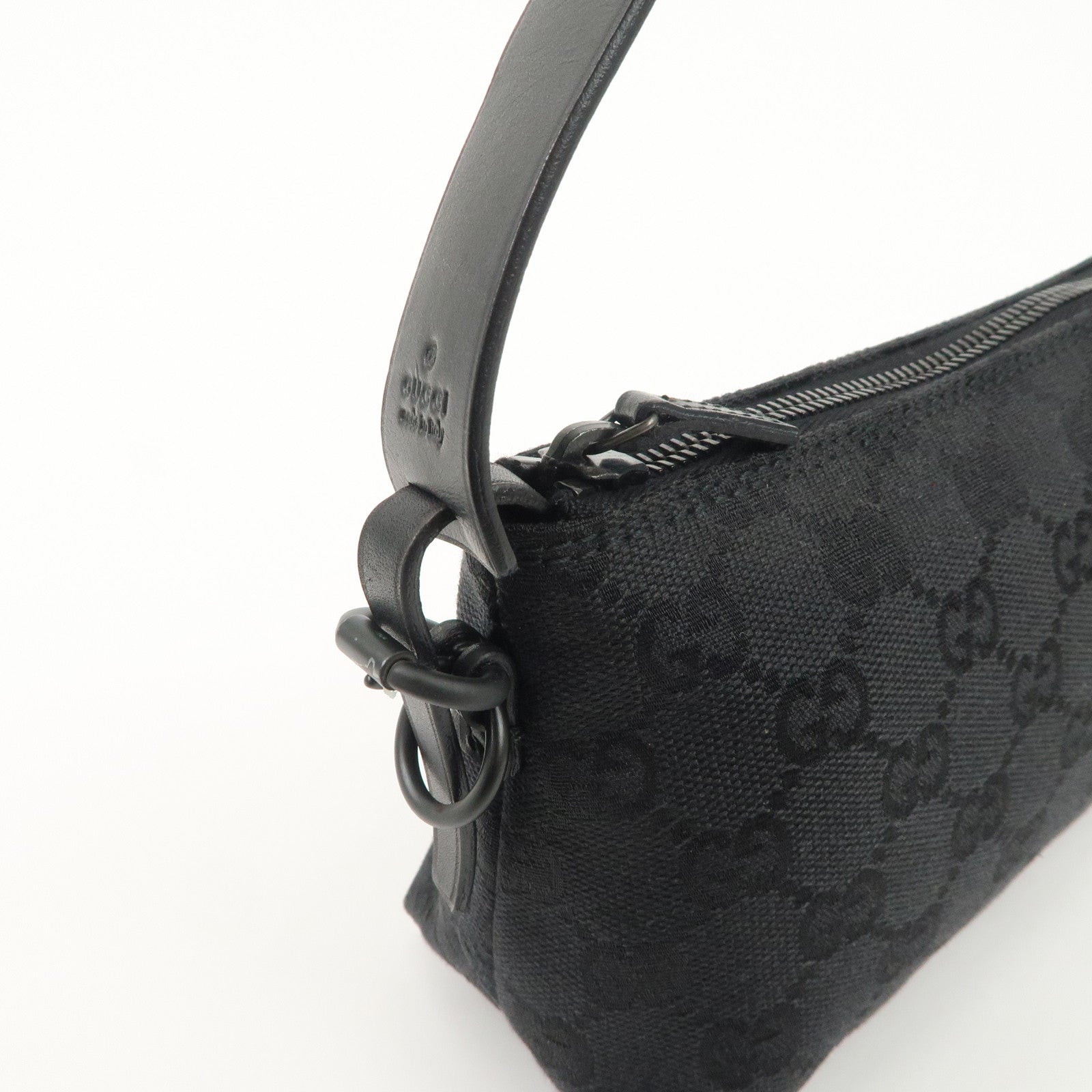 GUCCI GG Canvas Leather Accessory Pouch Hand Bag Black 103399 Used