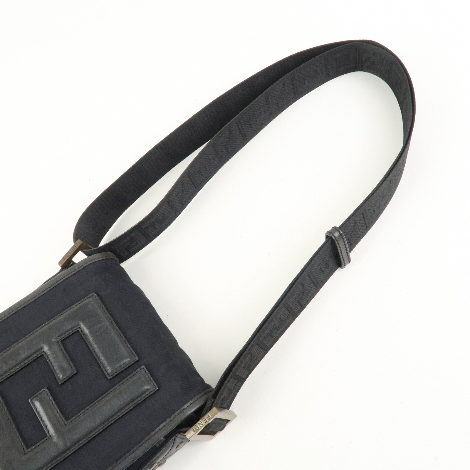 FENDI Zucca Canvas Leather Shoulder Bag Crossbody Bag Black7VA155
