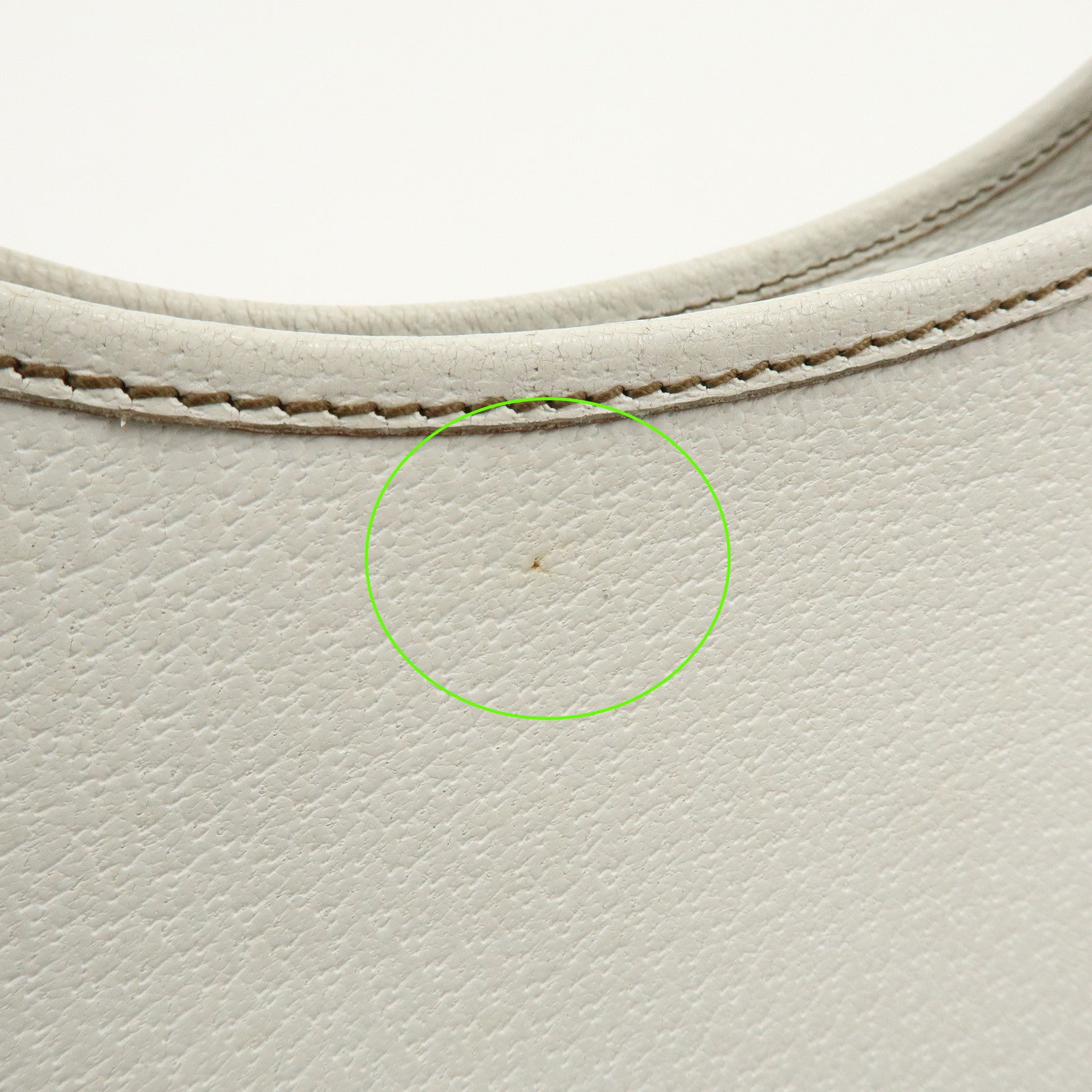 Ferragamo Leather Shoulder Bag Hand Bag White