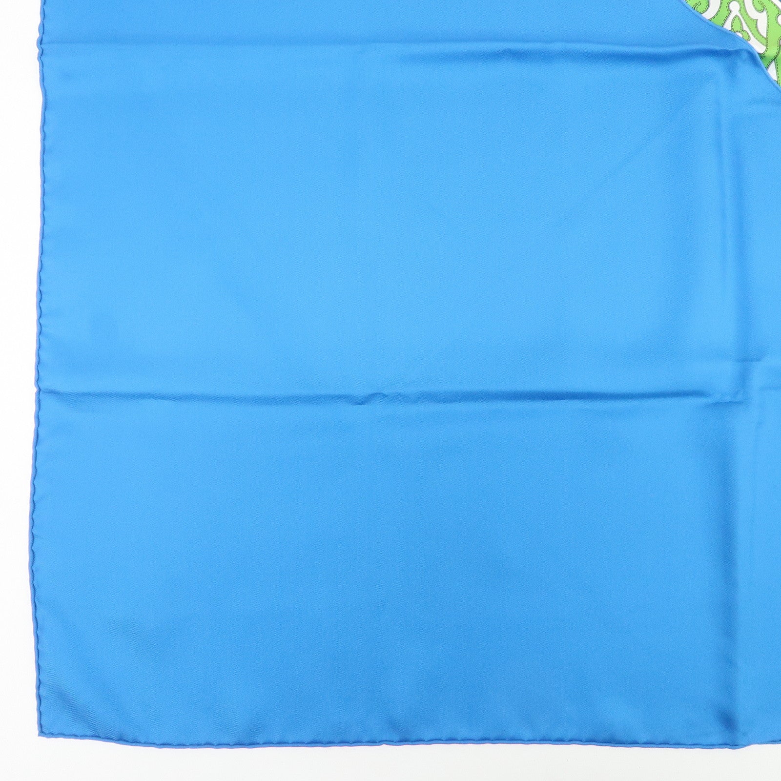 HERMES Carre 90 Silk 100% Couvertures et Tenues de Jour Scarf Red