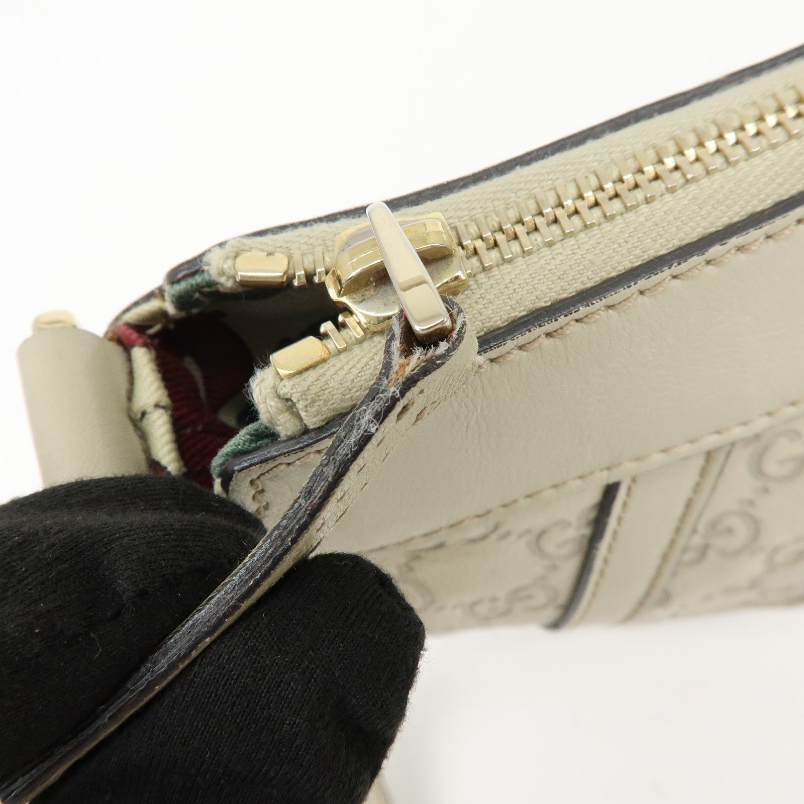 Gucci Abbey Guccissima Leather Shoulder Crossbody Bag Ivory 203257