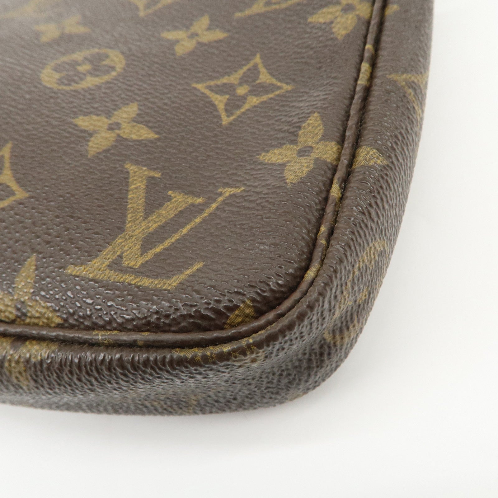 Louis Vuitton Monogram Pochette Accessoires Pouch Hand Bag M51980