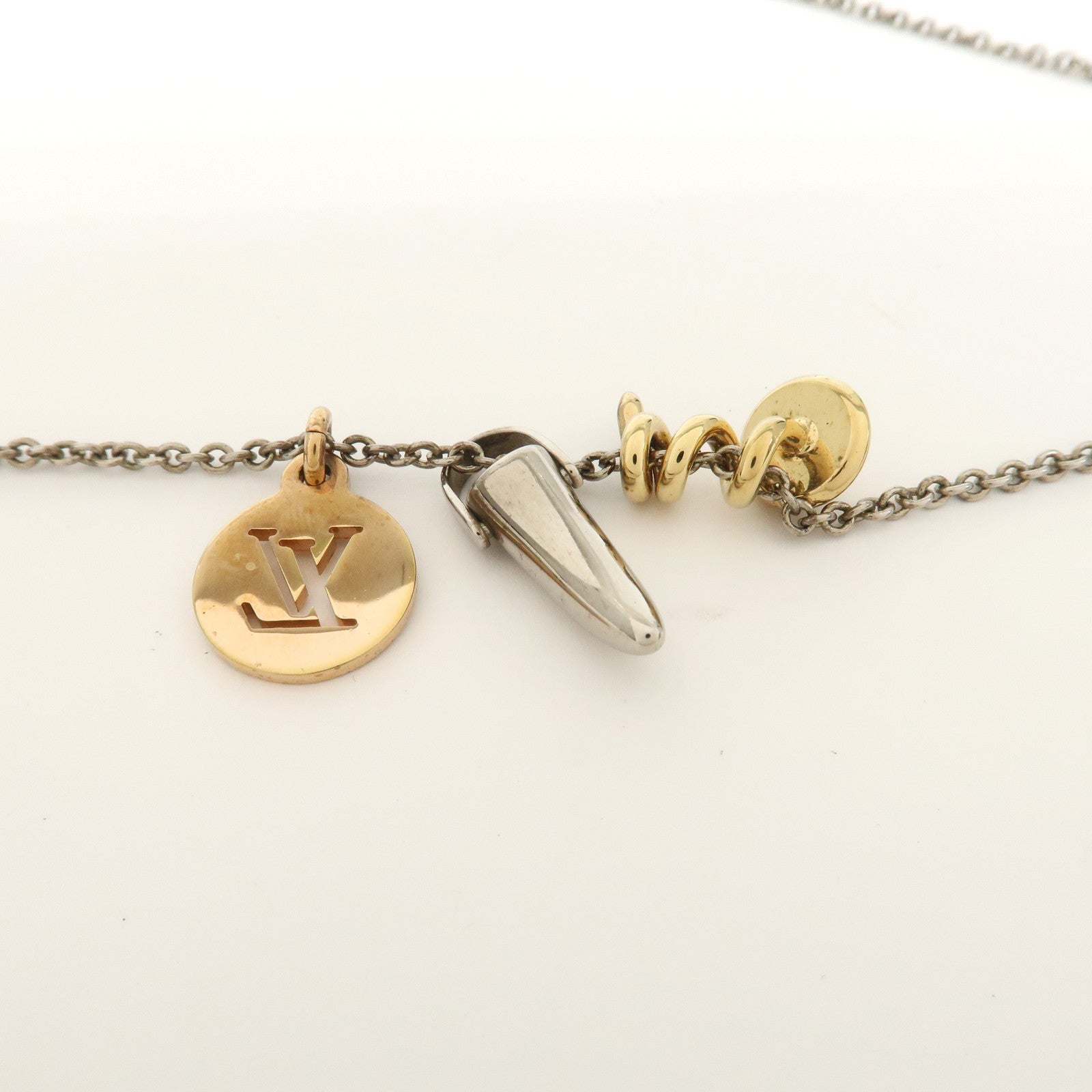 Louis Vuitton Metal LV Safari Charms Necklace Silver Gold M68106