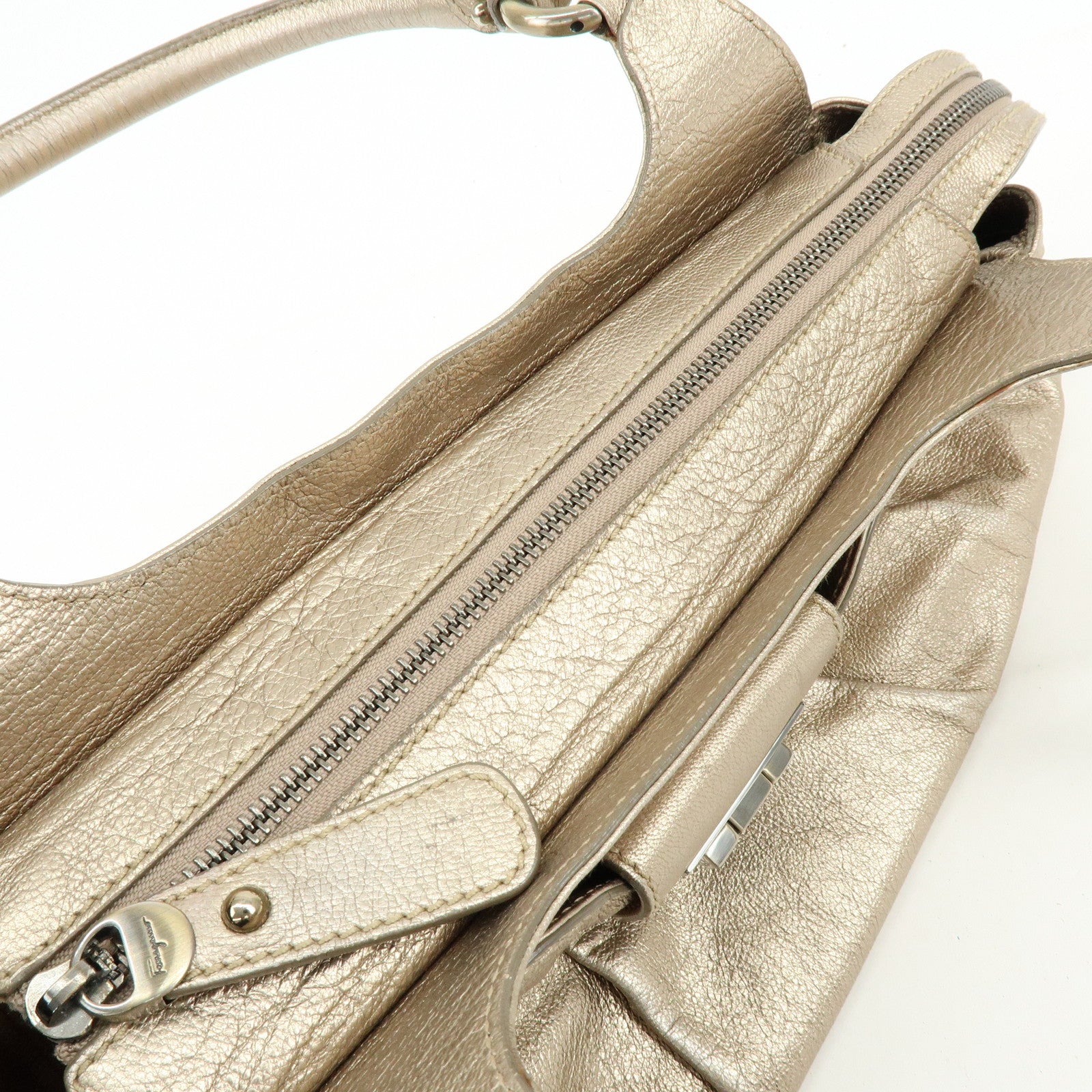 Ferragamo Gancini Leather Shoulder Bag Hand Bag Champagne Gold