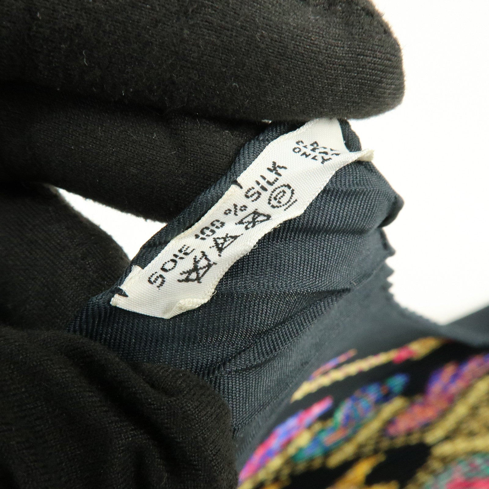 HERMES Pleats Carre Silk 100% Sarf LES RUBANS DU CHEVAL Black