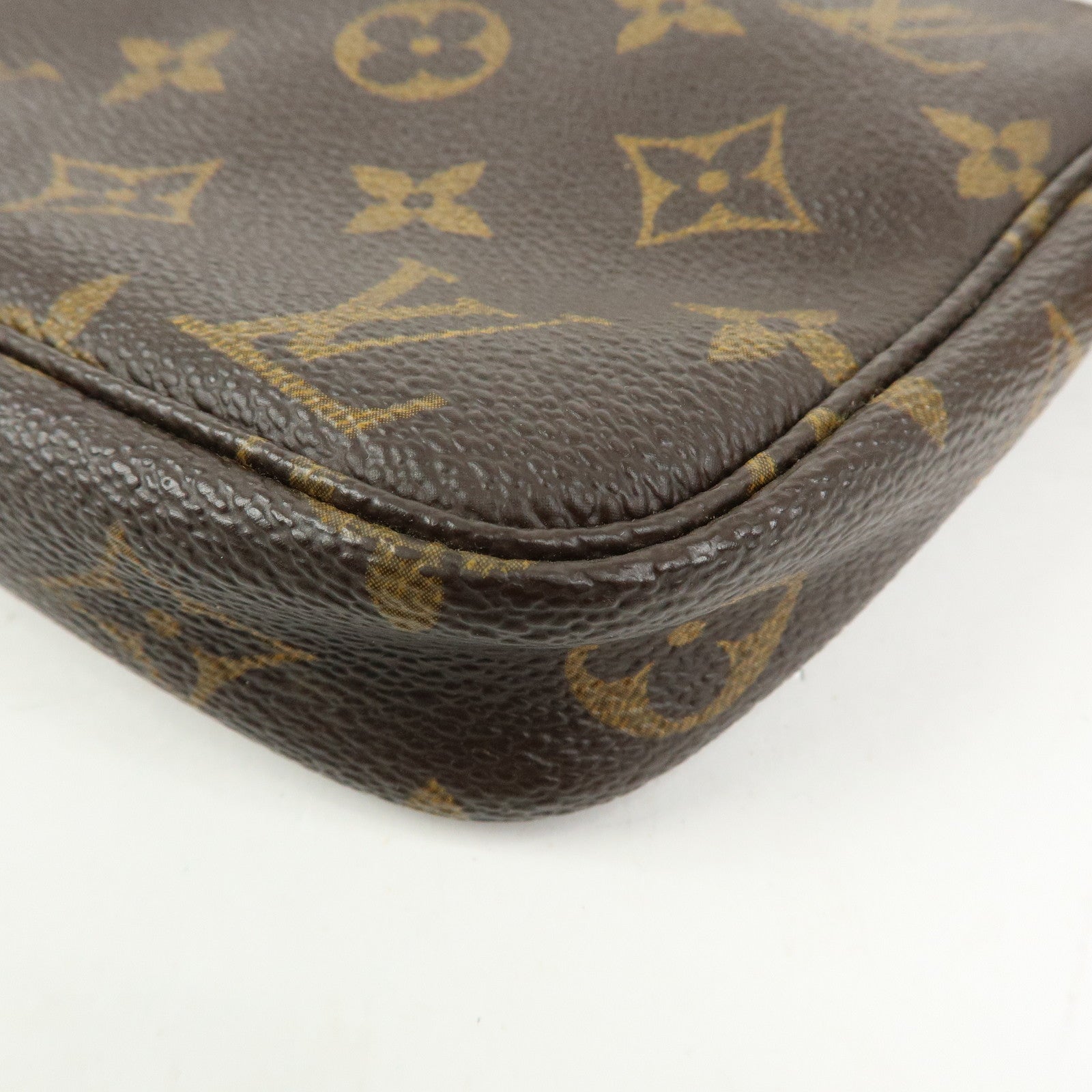 Louis Vuitton Monogram Pochette Accessoires Pouch Hand Bag M51980