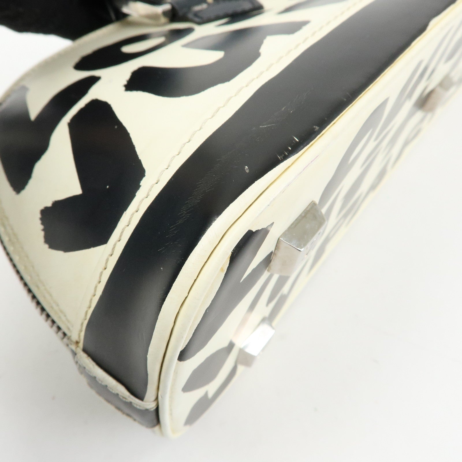 Louis Vuitton Alma Graffiti Alma Horizontal Hand Bag M92175