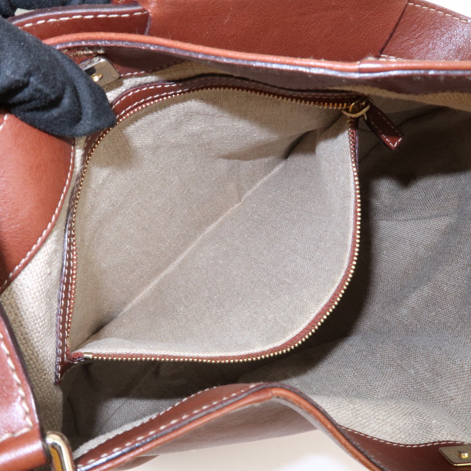 GUCCI Horsebit GG Canvas Leather Shoulder Bag Brown 137386