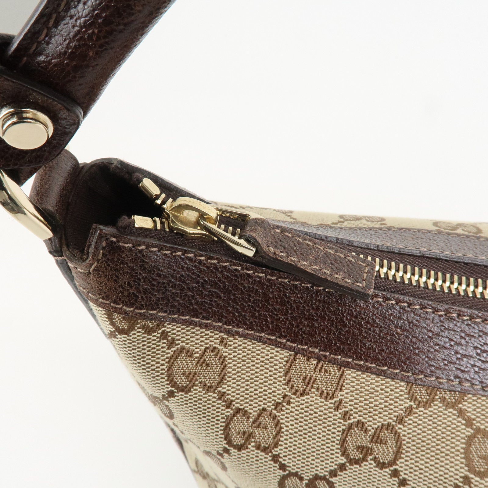 GUCCI Front Pocket Shoulder Bag Hand Bag Brown 153025