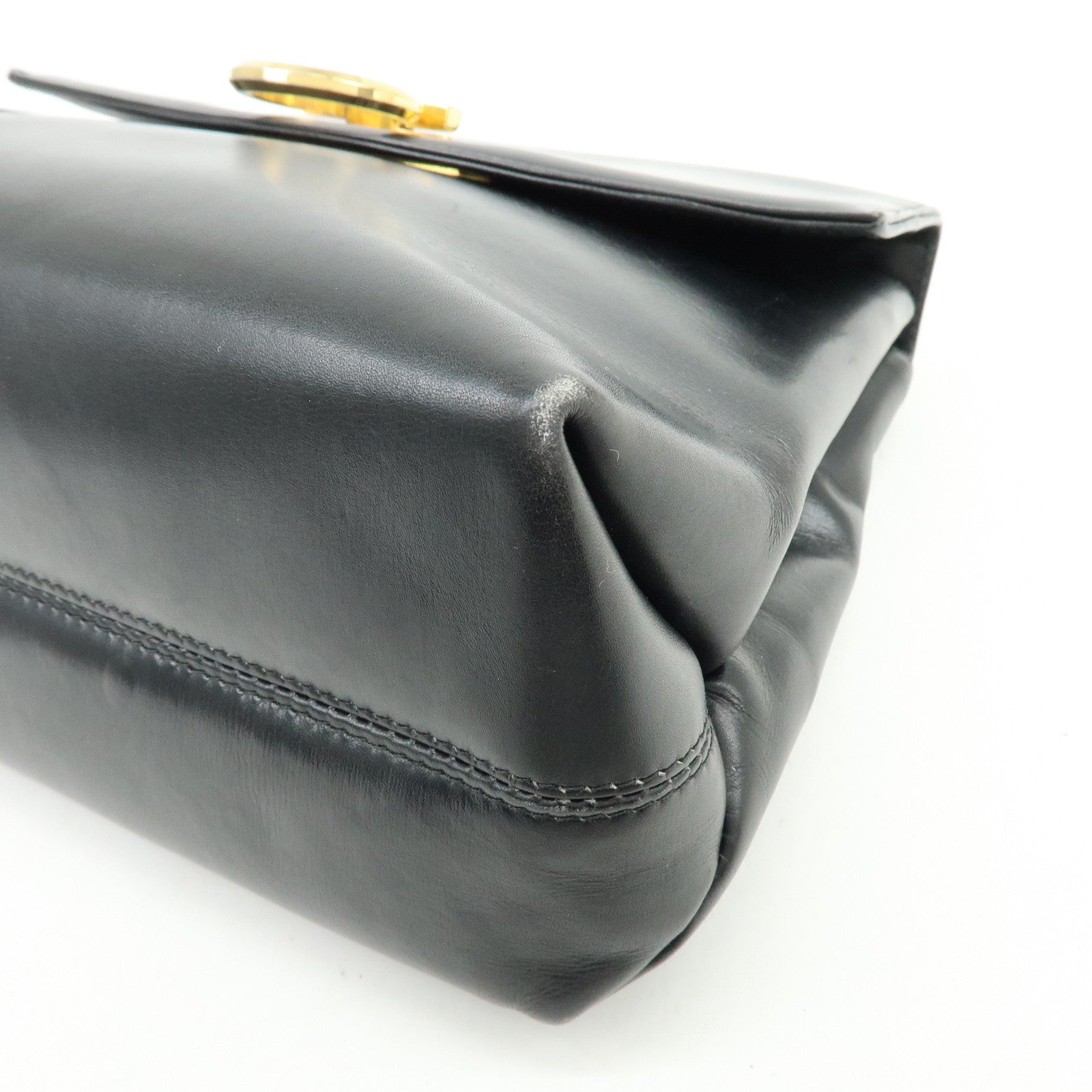 Ferragamo Gancini Leather Shoulder Bag Crossbody Bag Black