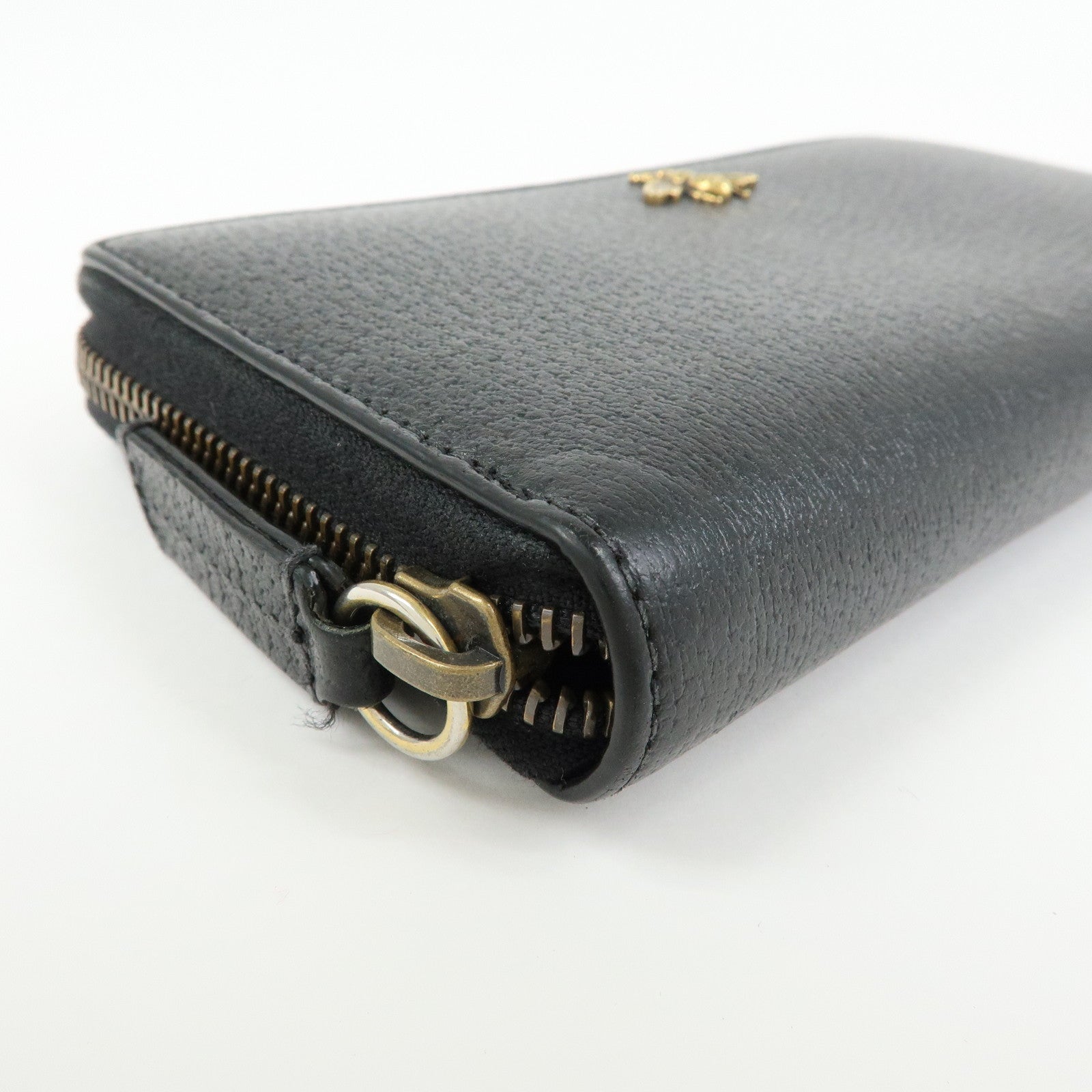 GUCCI Animalier Bee Leather Zip-Around Long Wallet Black 523667