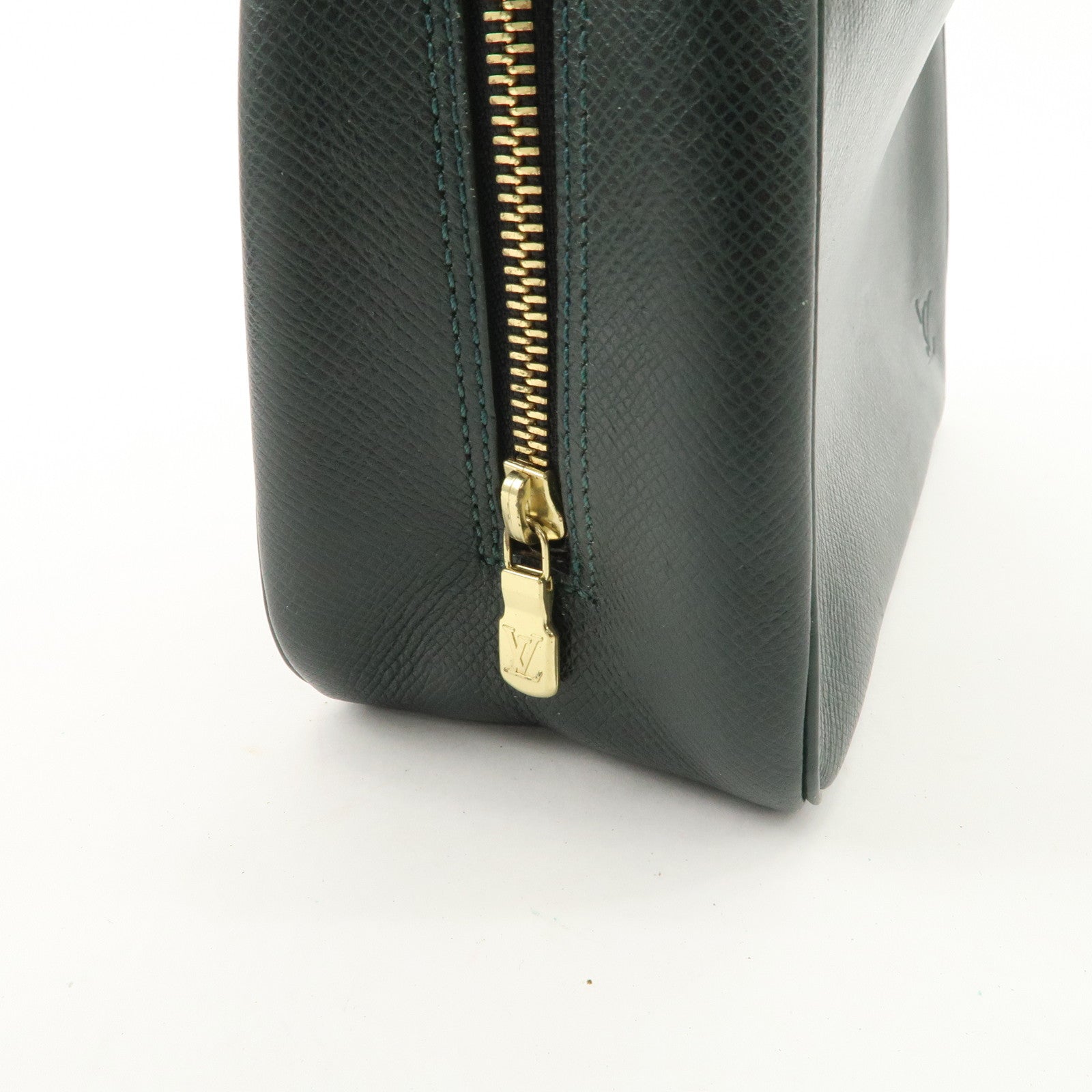 Louis Vuitton Set of 2 Taiga Leather Pouch Epicea M30214 M30304 Used