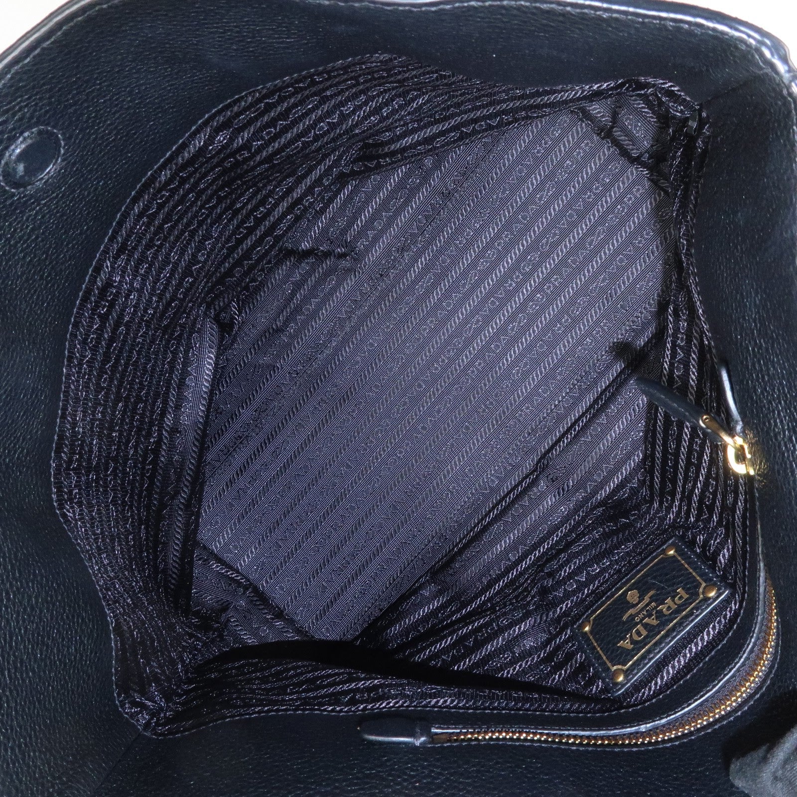 PRADA Logo Vitello Daino Leather Tote Bag Shoulder Bag Black 1BG100