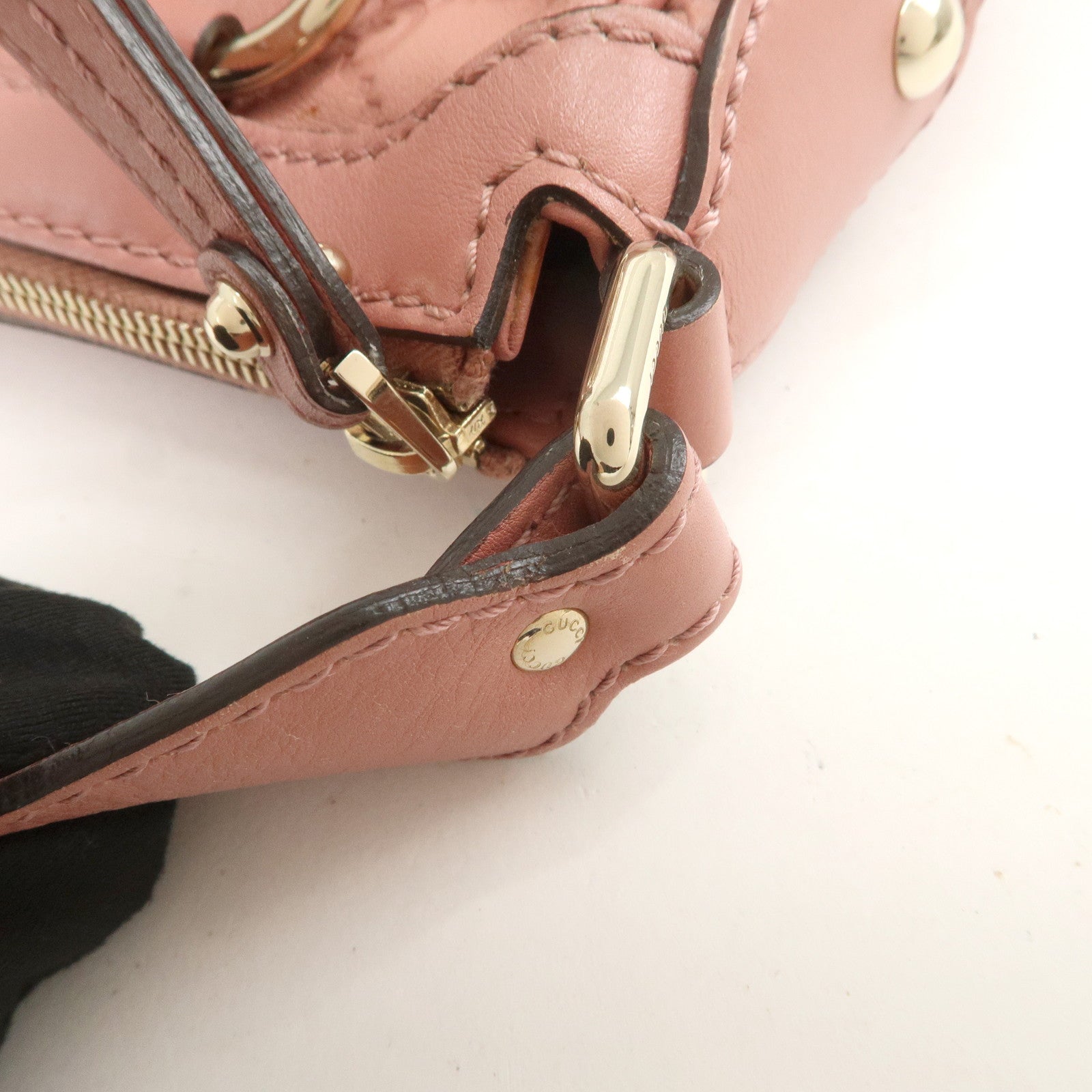 GUCCI Sukey Interlocking G Guccissima Leather Shoulder Bag 232955