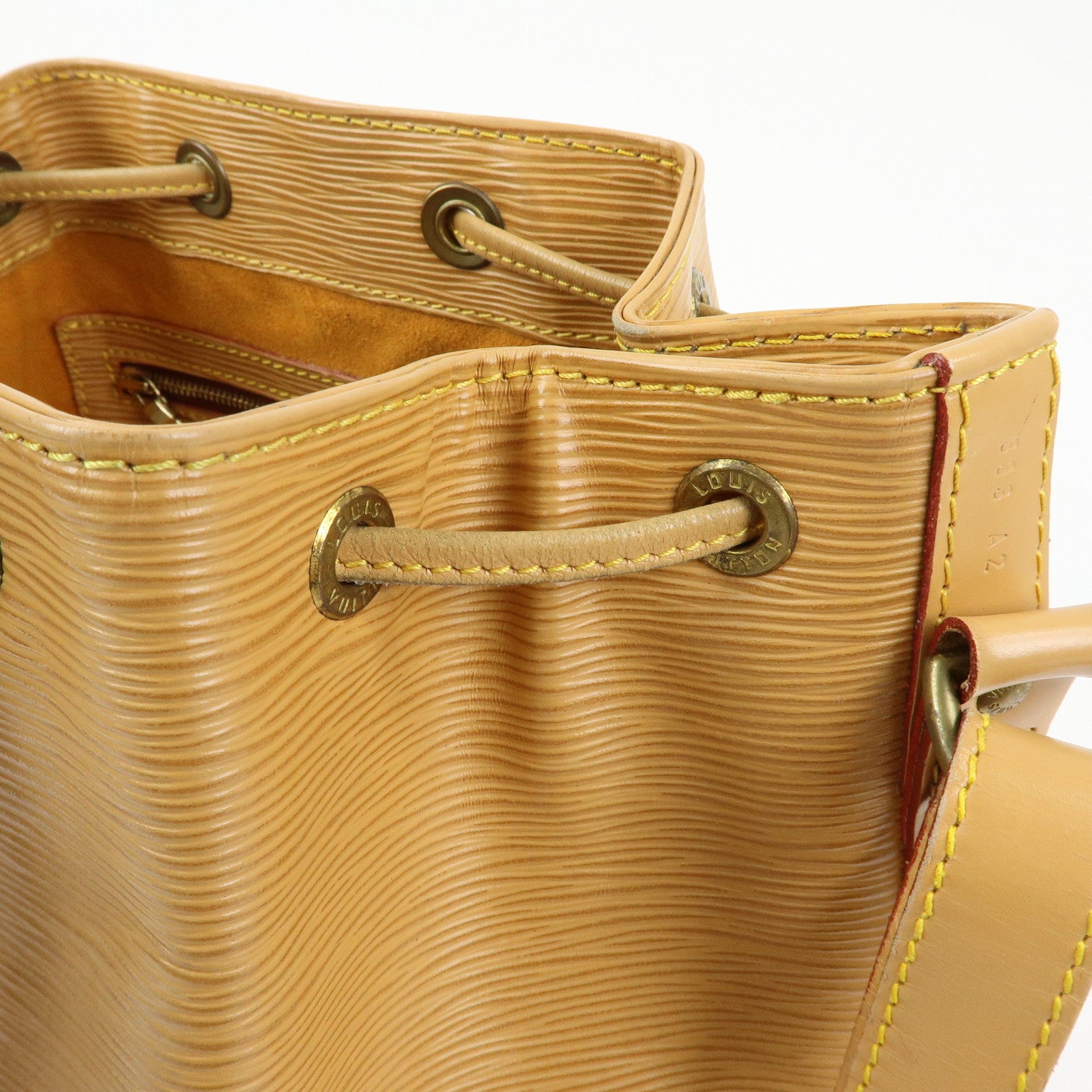 Louis Vuitton Epi Petit Noe Shoulder Bag Winnipeg Beige M44106