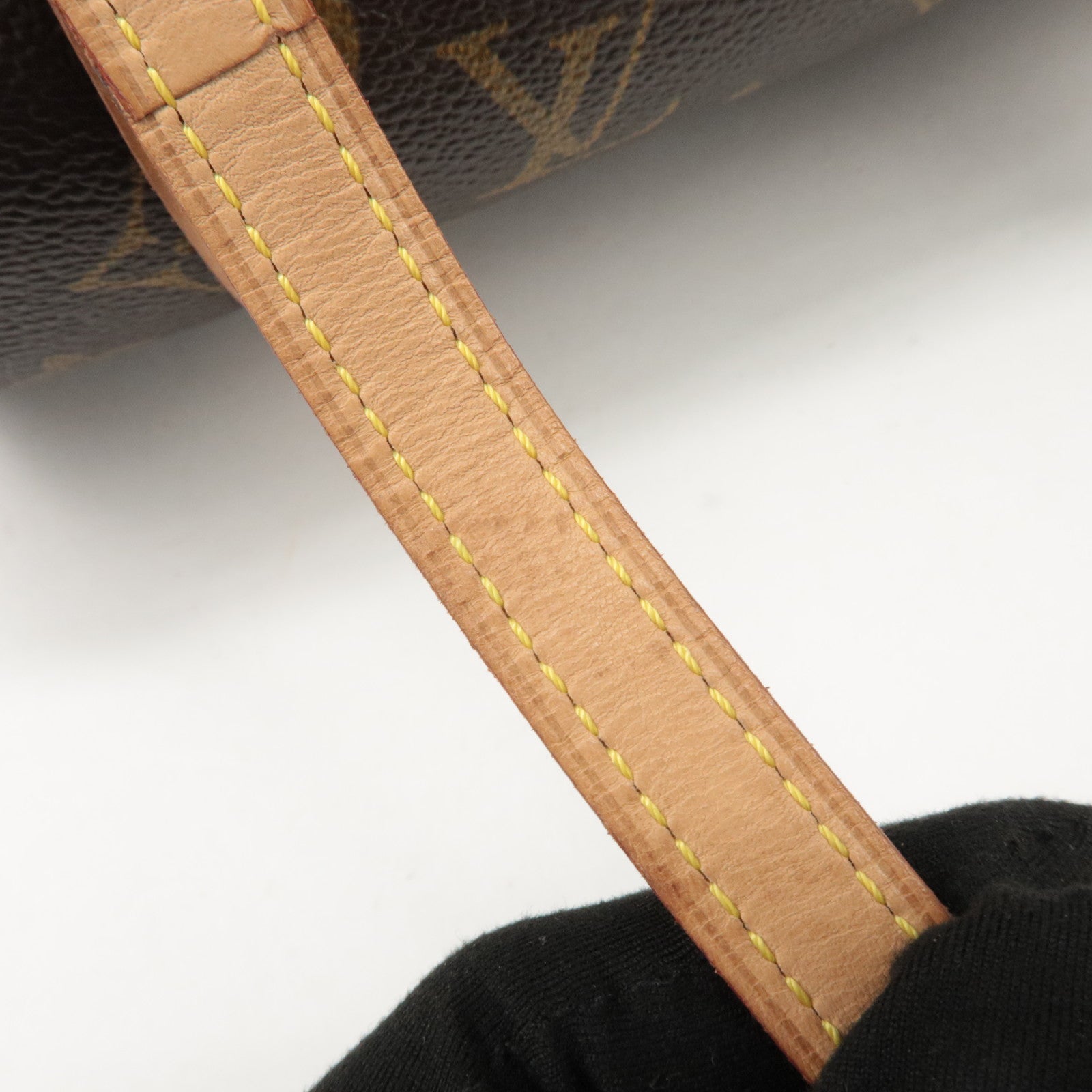 Louis Vuitton Monogram Papillon 26 Hand Bag New Style M51386 Used