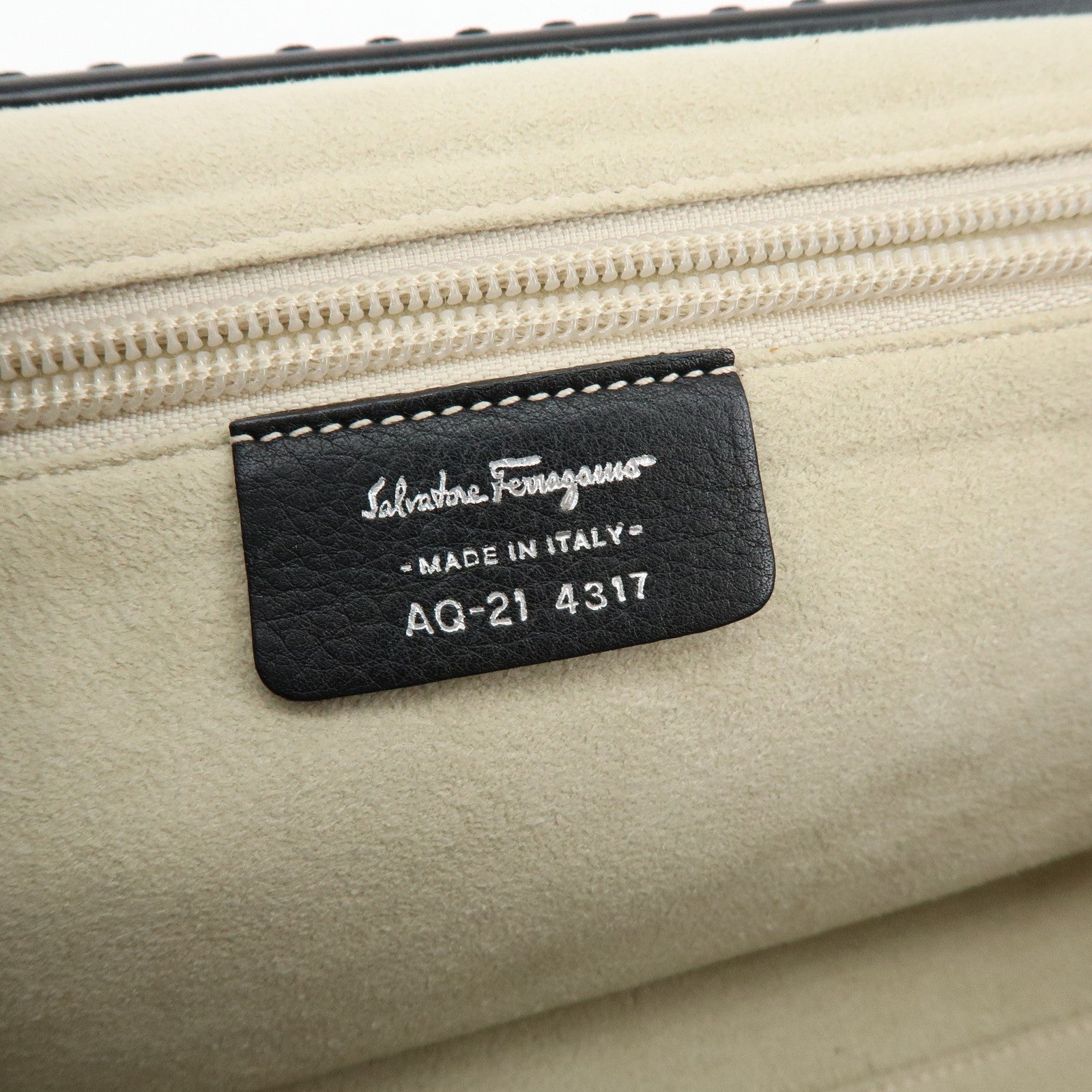 Ferragamo Gancini Leather Hand Bag Shoulder Bag Black