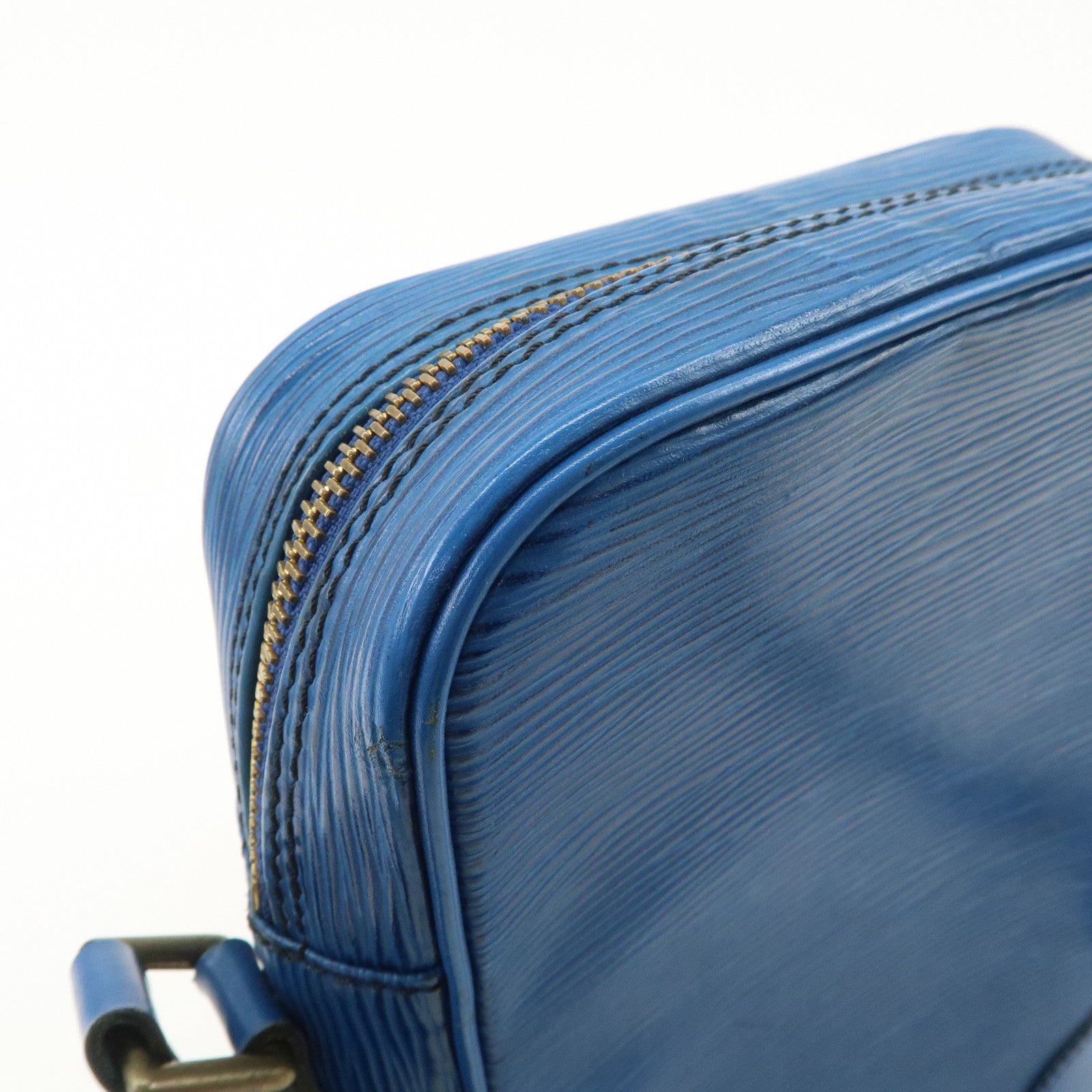 Louis Vuitton Epi Leather Danube Shoulder Bag Toledo Blue M45635