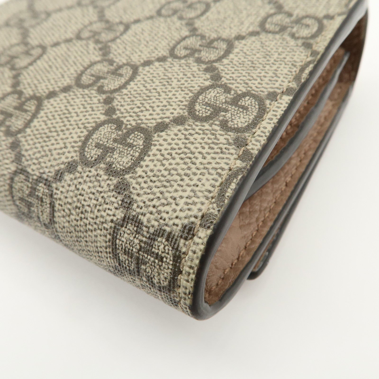 GUCCI GG Marmont GG Supreme Leather Medium Compact Wallet 598587