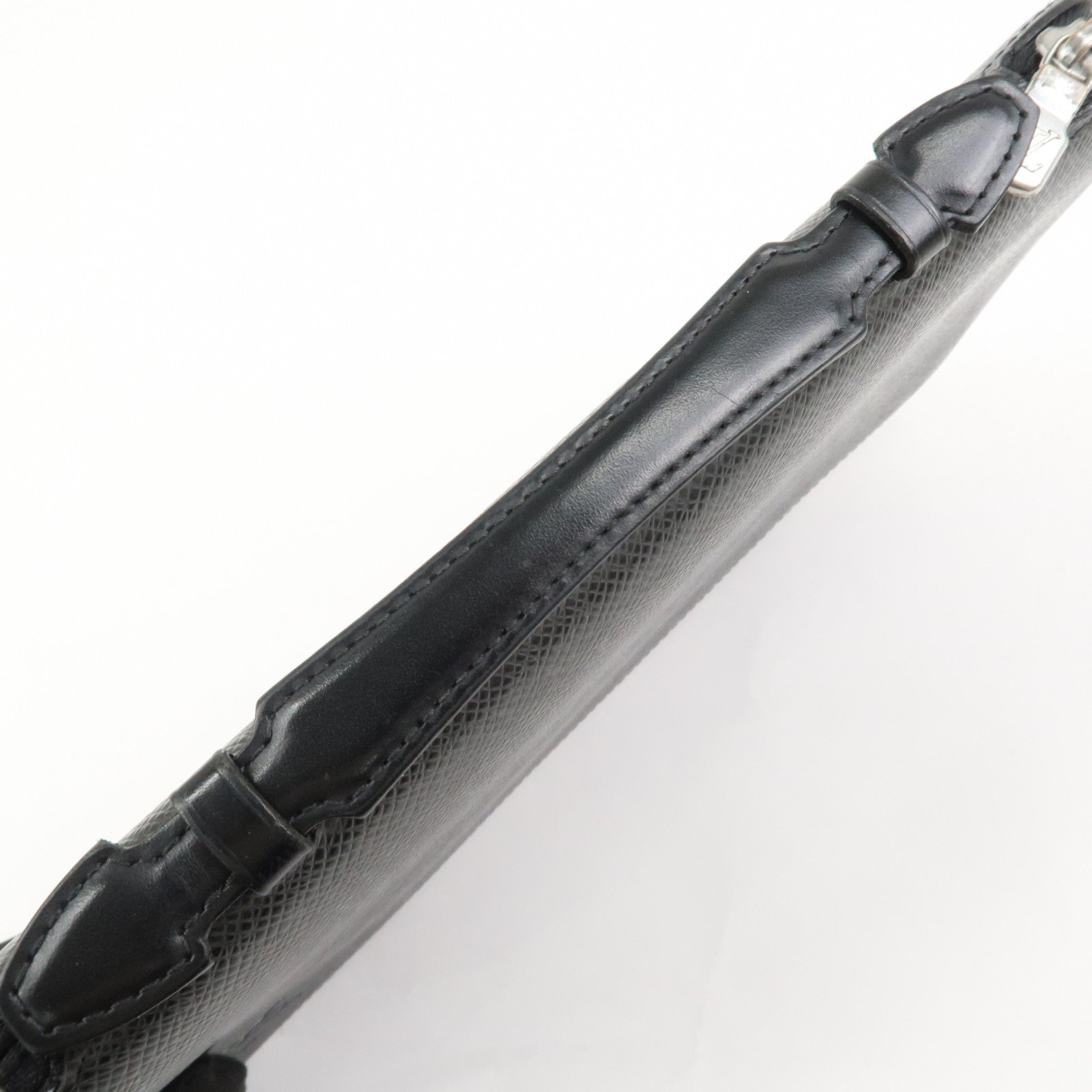Louis Vuitton Taiga Organizer Atoll Long Wallet Ardoise M30652