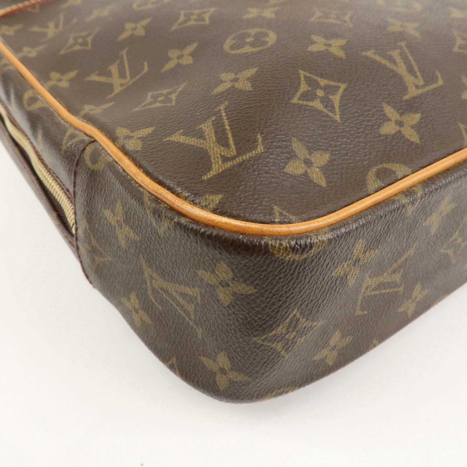 Louis Vuitton Monogram Canvas Porte Documents Pegase M53343