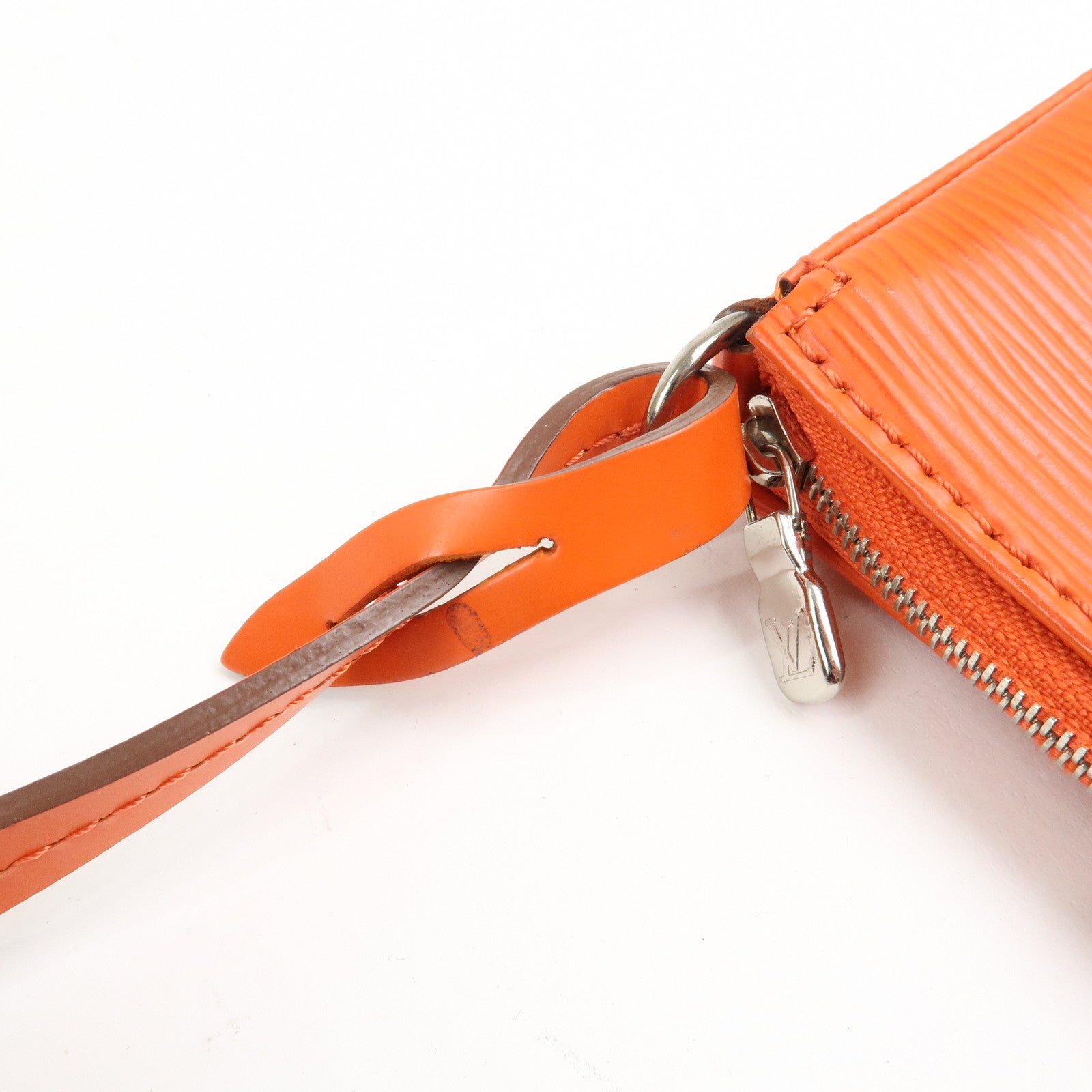Louis Vuitton Epi Pochette Accessoires Pouch New Style Piment Orange M40778