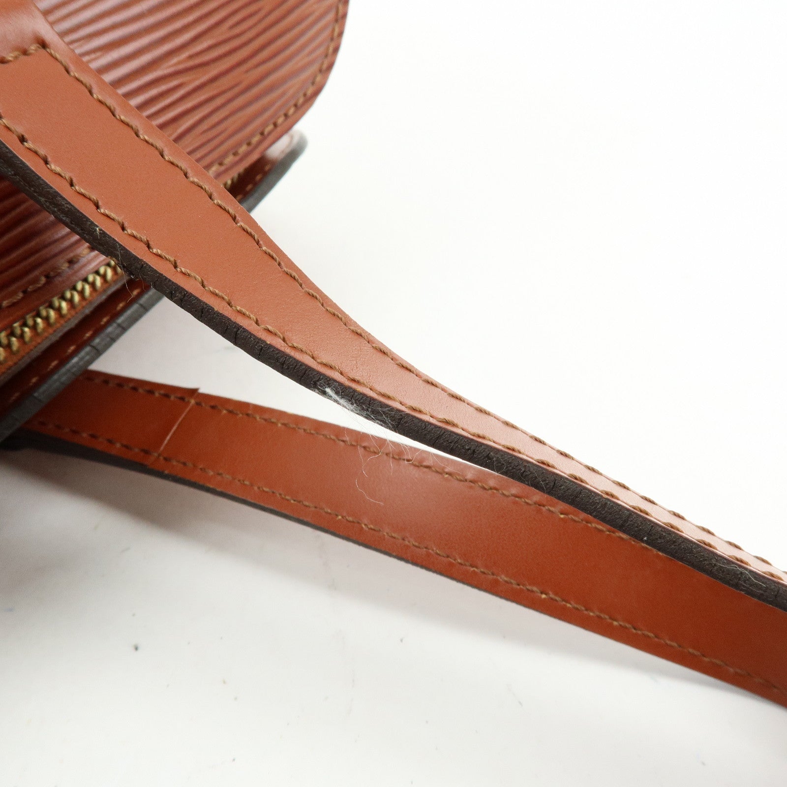 Louis Vuitton Epi Leather Soufflot Hand Bag Kenya Brown M52223