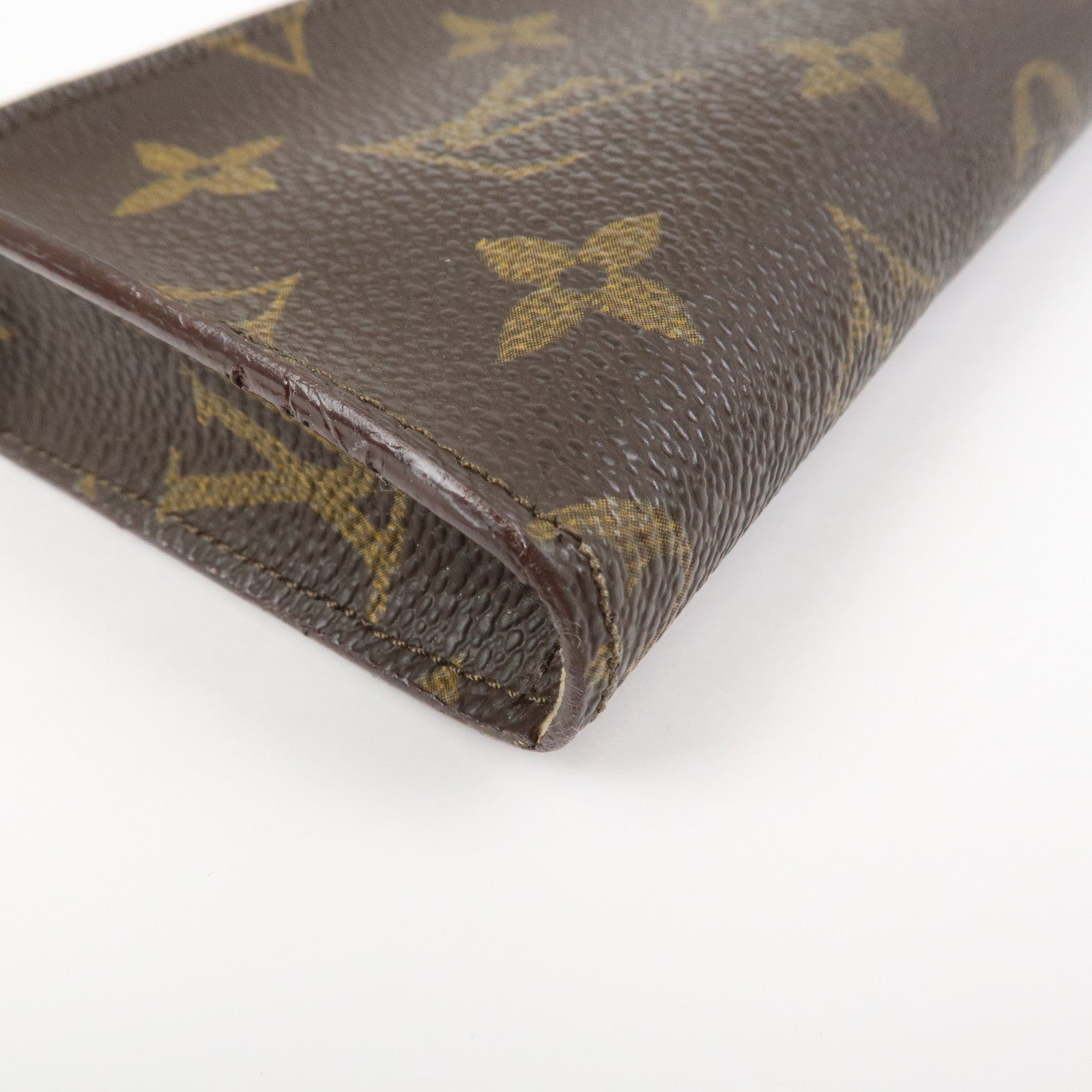 Louis Vuitton Monogram etui a lunettes Simple Glasses Case M62962
