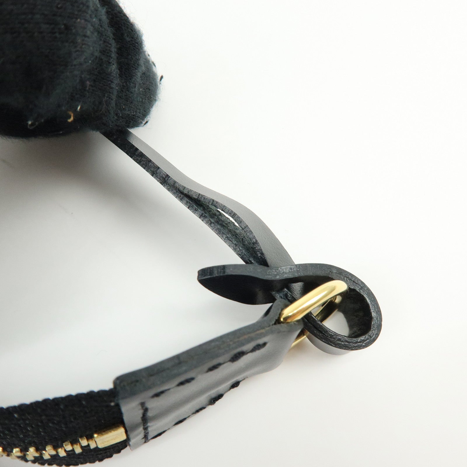 Louis Vuitton Epi Pochette Accessoires Clutch Bag Noir M52942