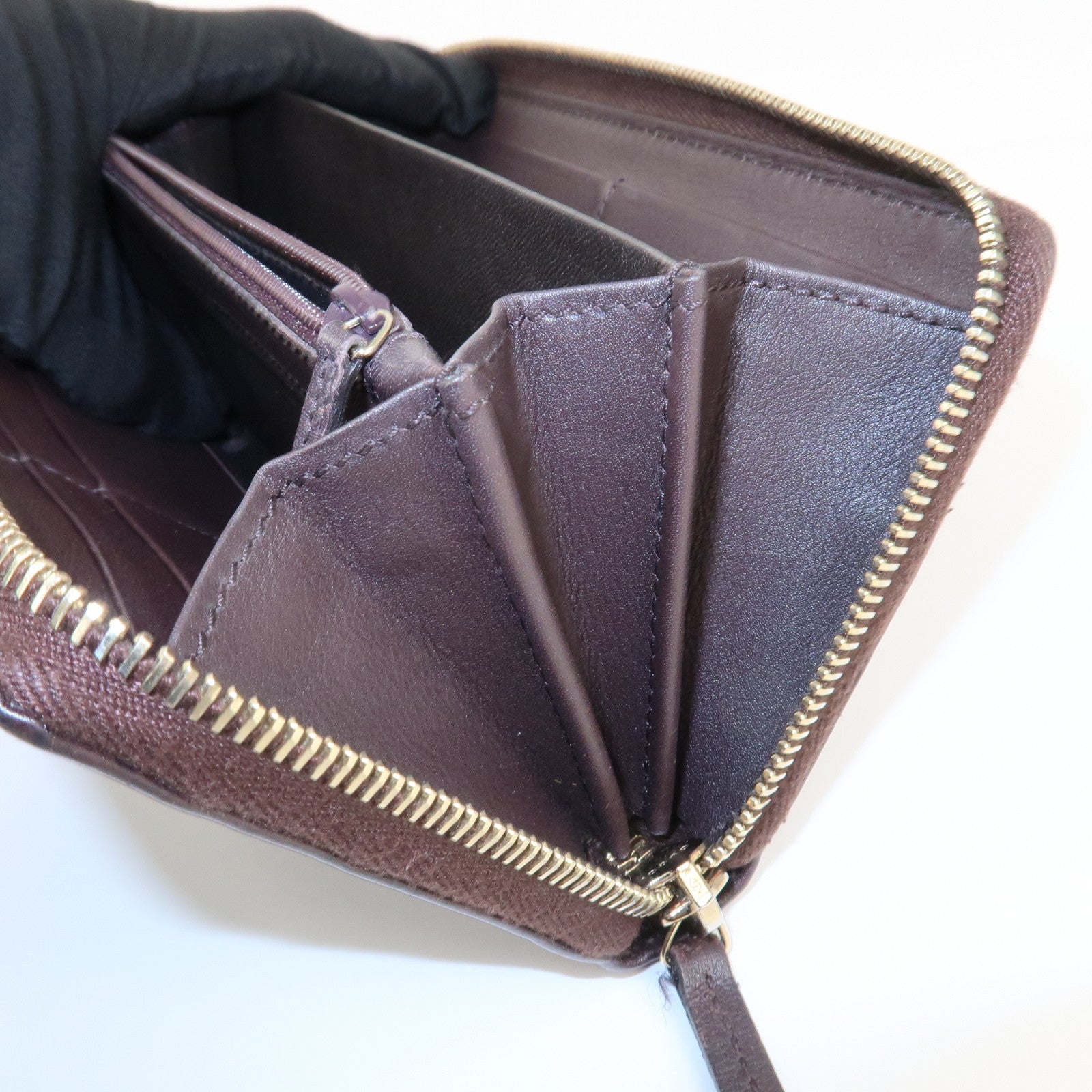 GUCCI Guccissima Leather Round Zippy Long Wallet Dark Brown 112724 Used