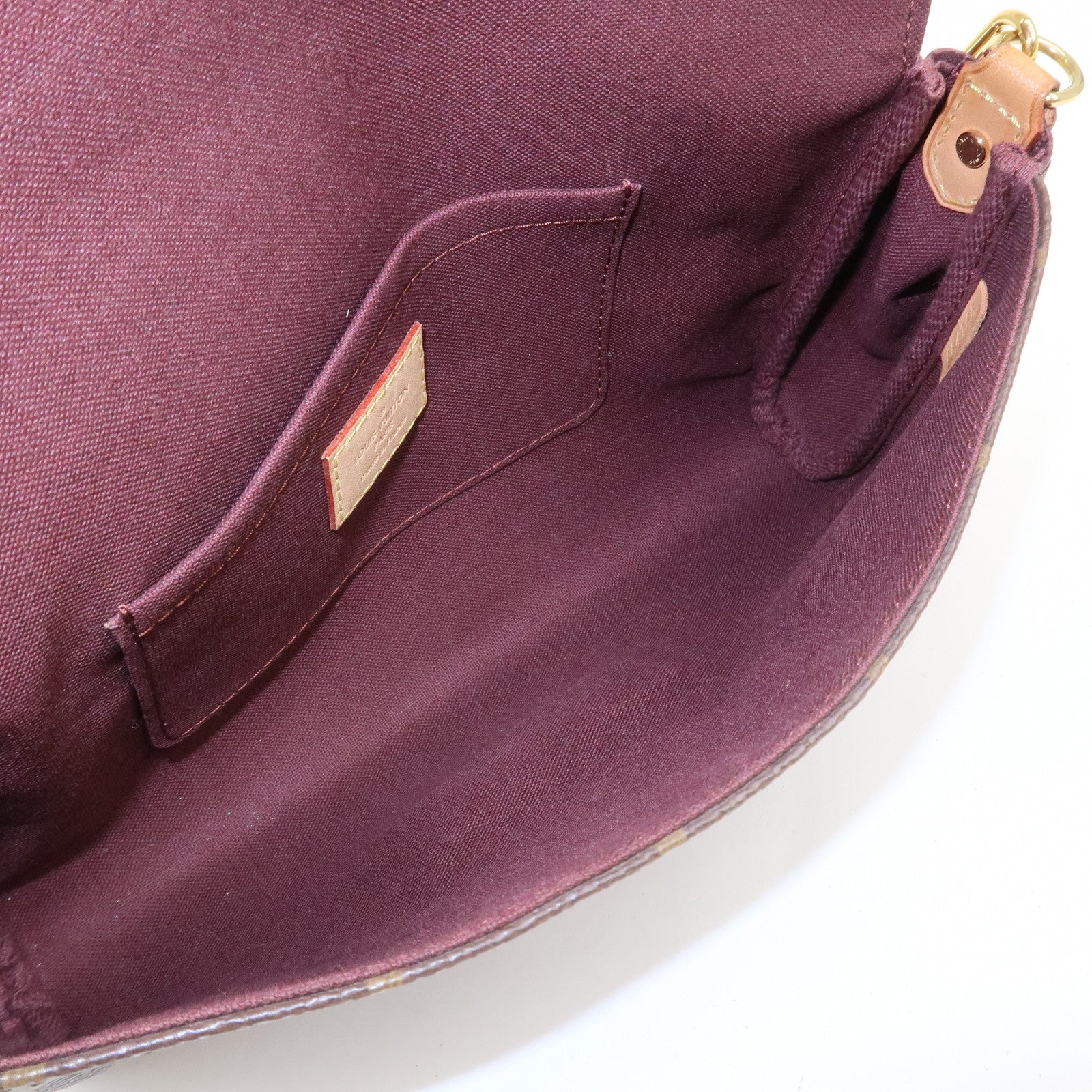 Louis Vuitton Monogram Favorite MM Shoulder Bag Brown M40718
