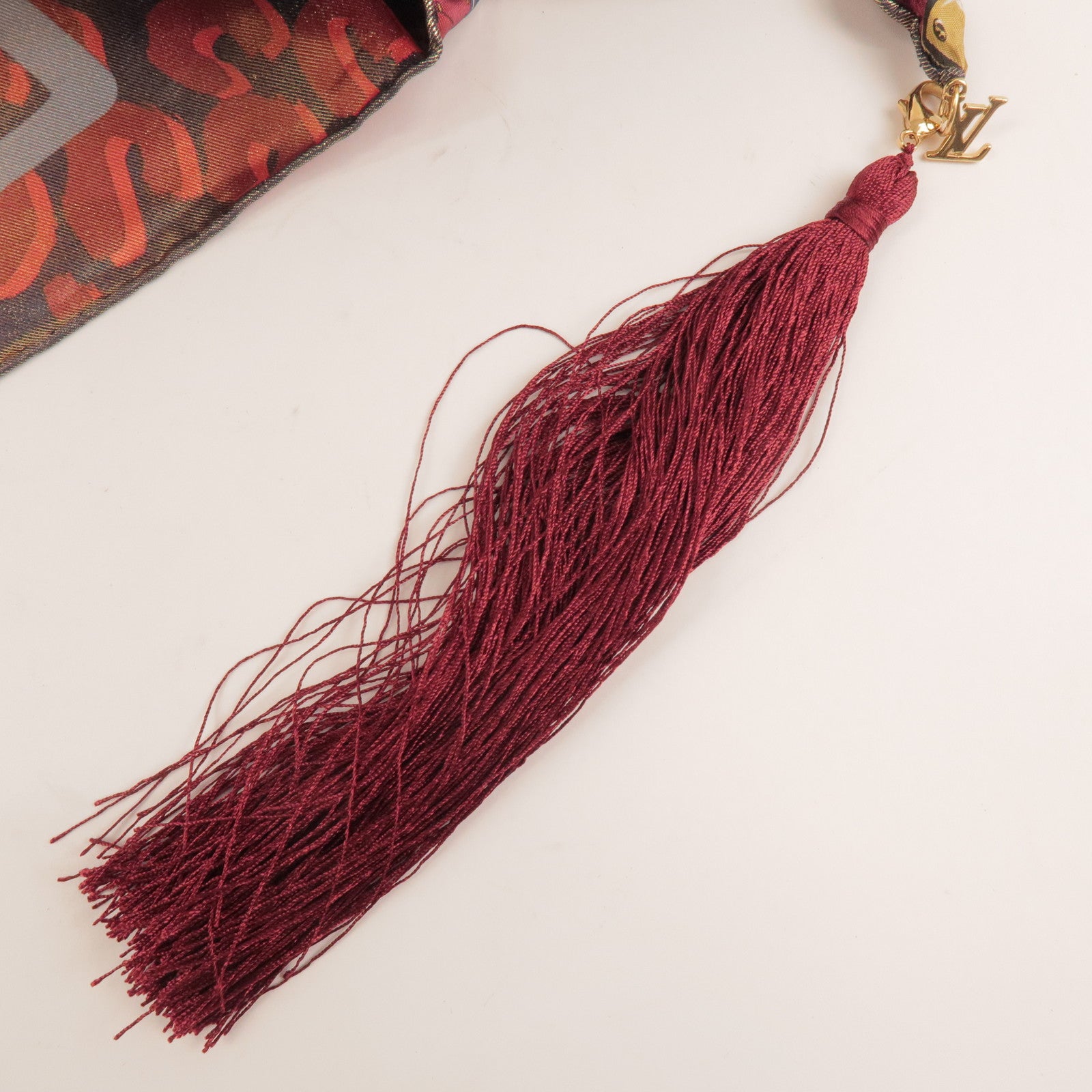 Louis Vuitton 100% Silk Scarf 65x65 Tassel Red Gold