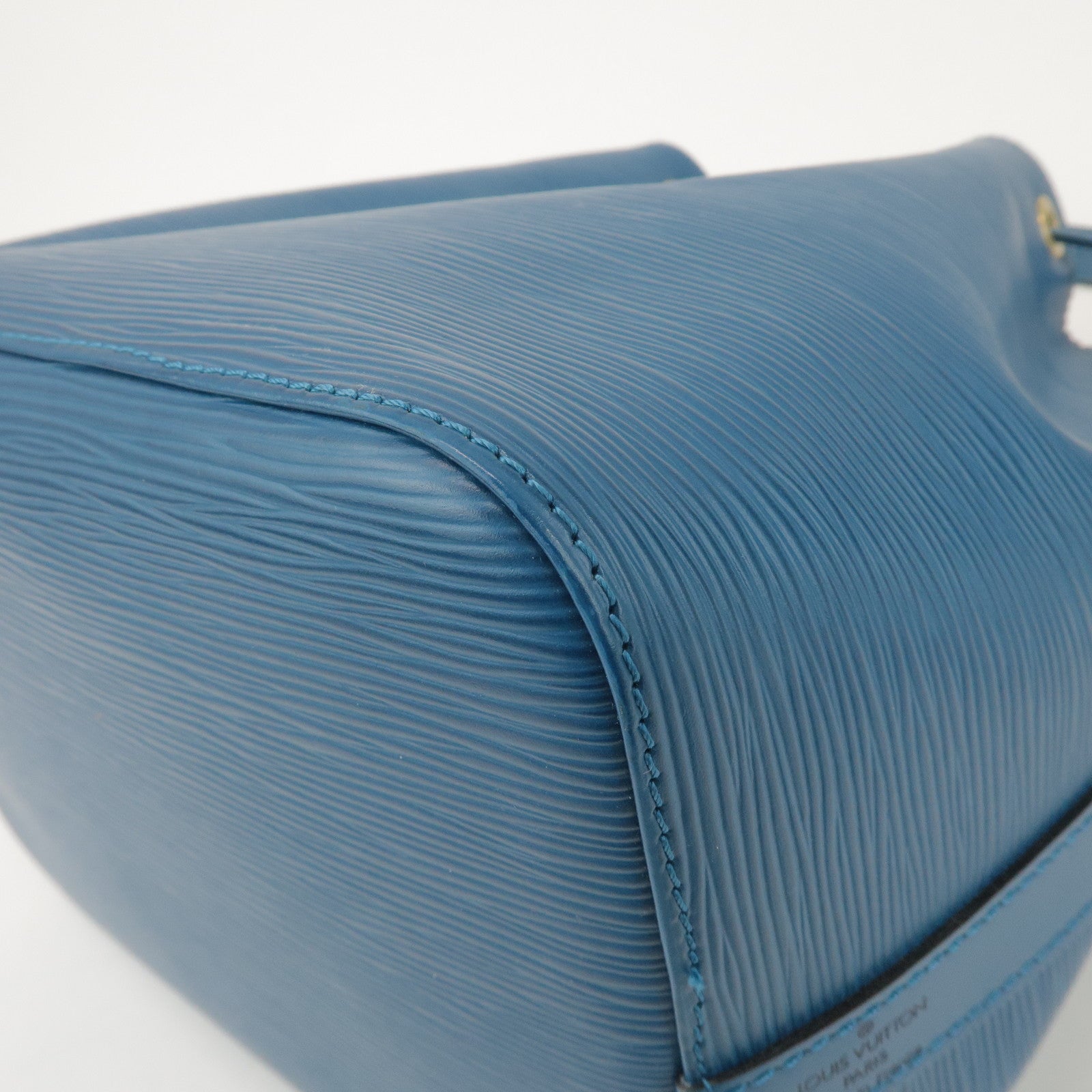 Louis Vuitton Epi Petit Noe Shoulder Bag Toledo Blue M44105